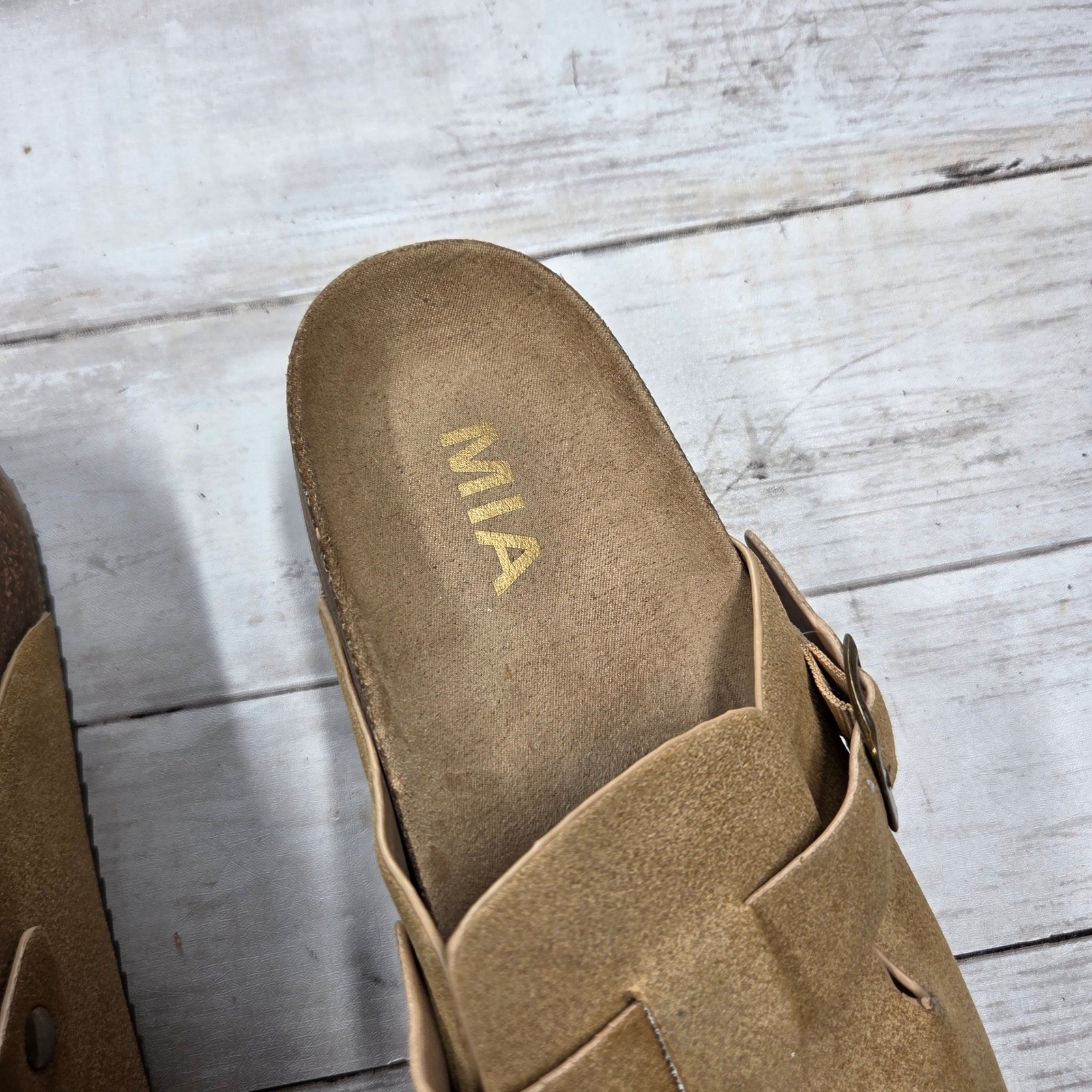 MIA Qwest Platform Clog Mule Womens 7.5M Tan Faux Suede Cork Wedge Buckle Strap