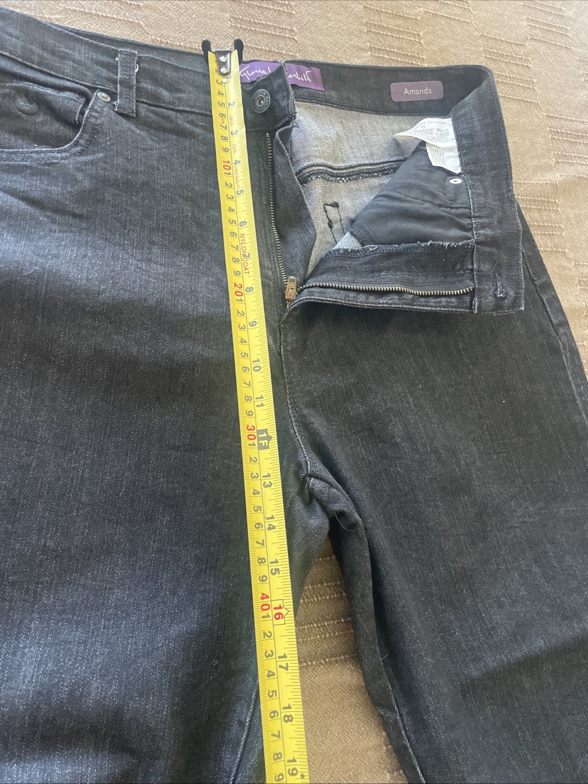 Gloria Vanderbilt AMANDA Black Jeans-Zipper/Button Closure-Size 14 MISSY AVERAGE
