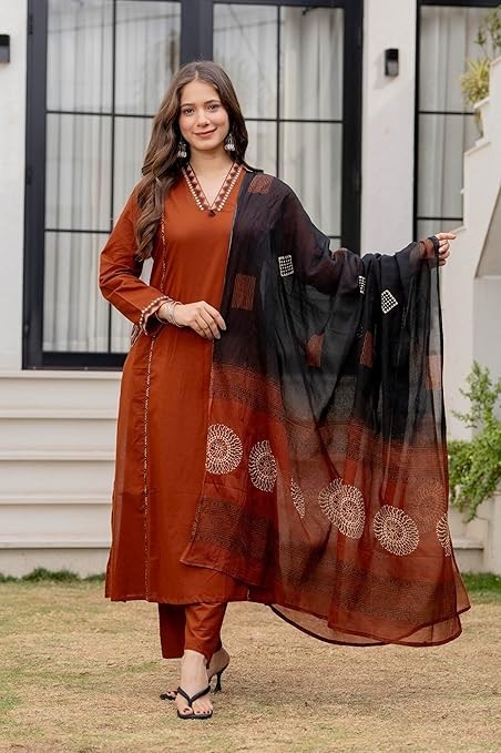 Pakistani Women Floral Printed Pure Cotton Straight Kurta with Palazzos Dupatta