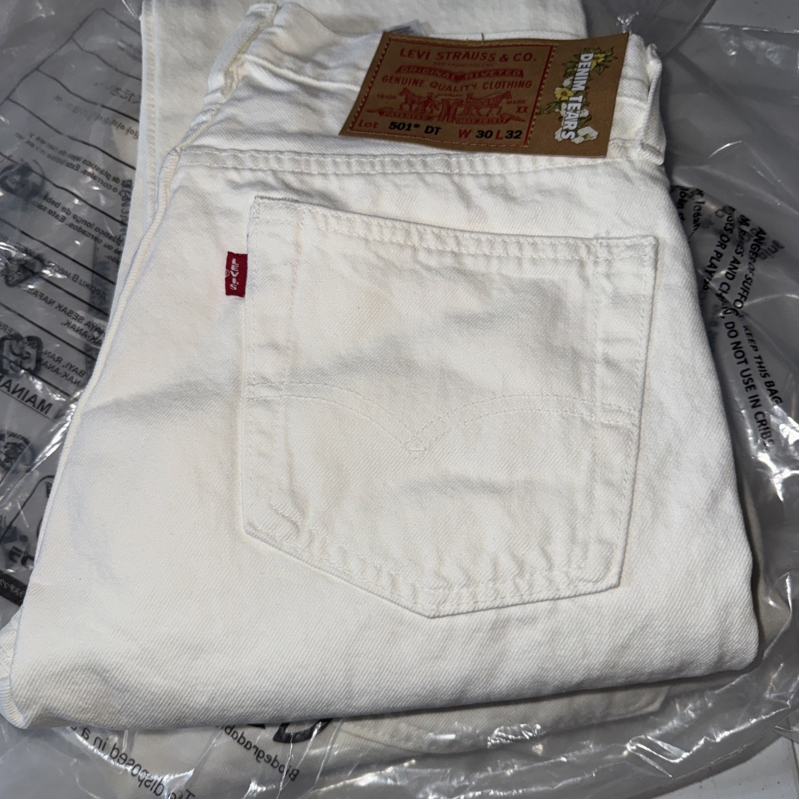 Levi’s 501 Denim Tears Collaboration White Straight Denim Jeans Button 29/30
