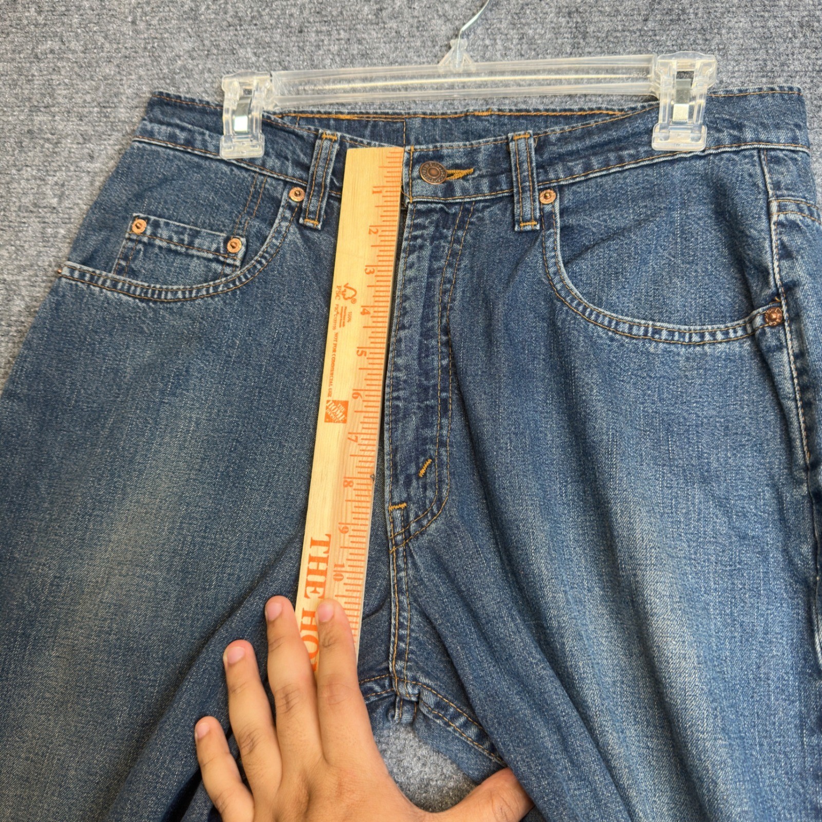 Vintage Levi’s 565 Loose Fit Straight Leg Mens 31×34 Blue Jeans 90s Baggy Denim