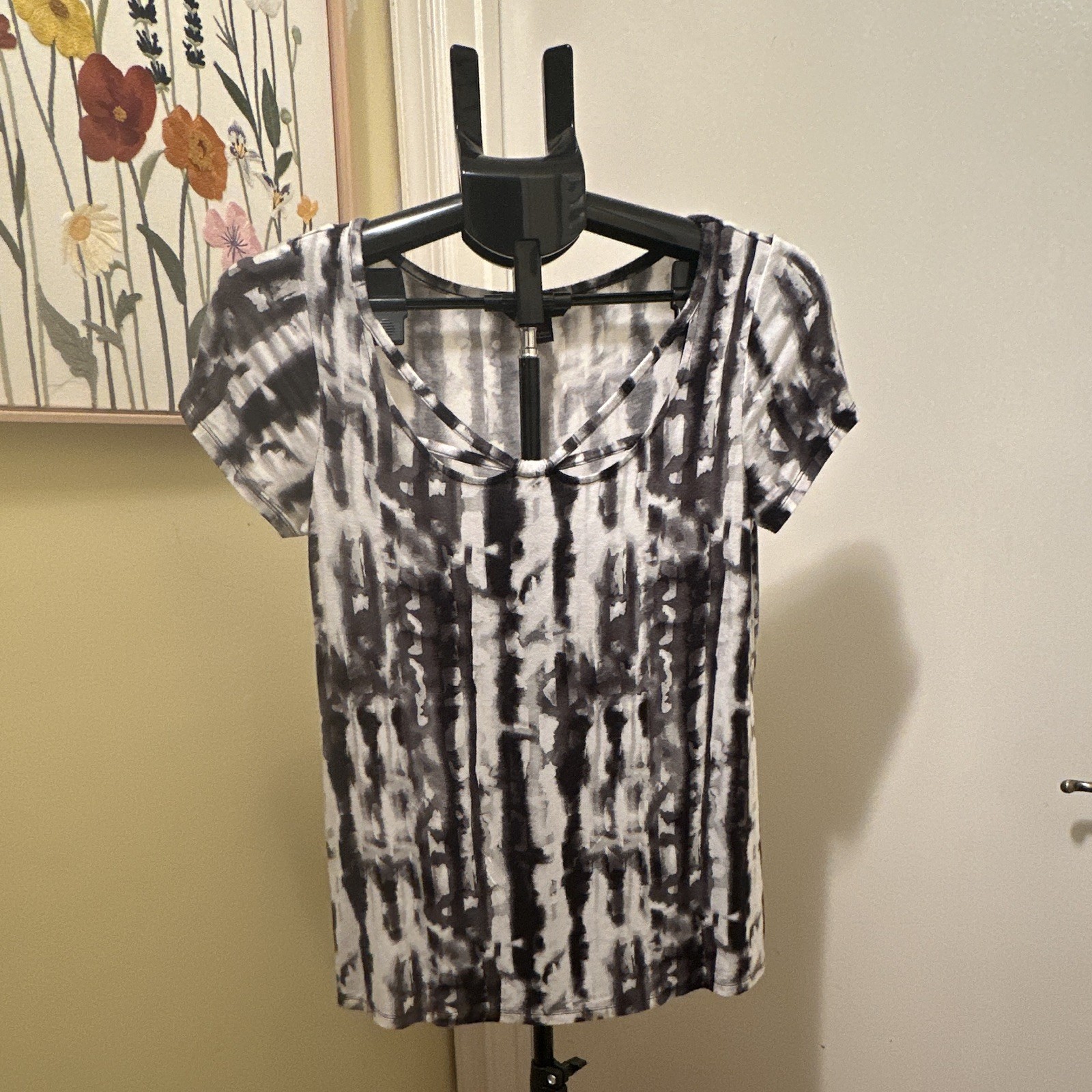 Rock & Republic Soft Tie-Dye Black/White Knit Stretch Scoop Neck Tee Women’s XS