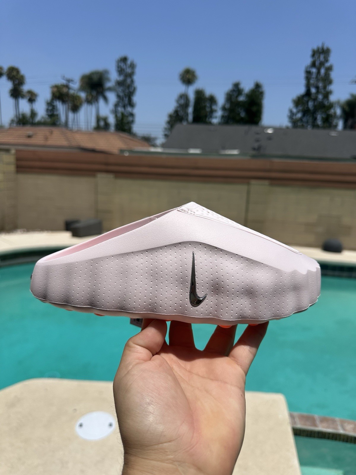 Nike Mind Slide 001 Women’s Pearl Pink Mules – Size W8 – Brand New