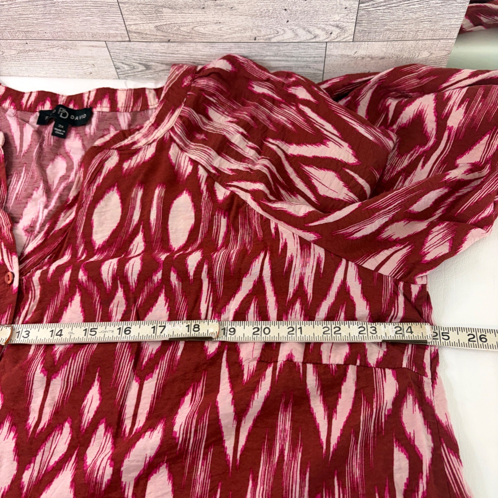 Fred David Blouse Women 2X Burgundy Pink Ikat Print Button Front 3/4 Sleeve