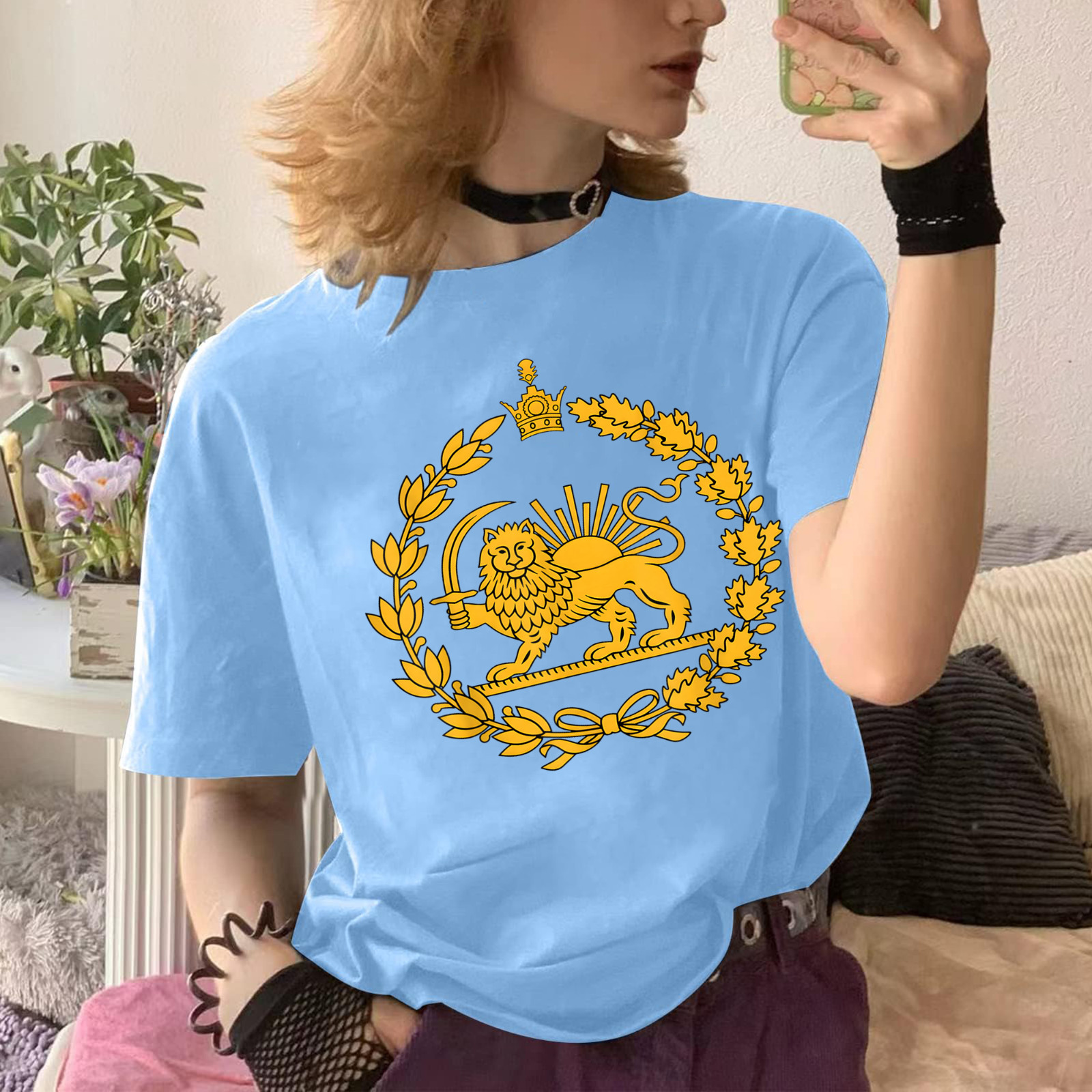 Lion and Sun Iran Persian Flag Iran Shir o Khorshid Graphic T-Shirt