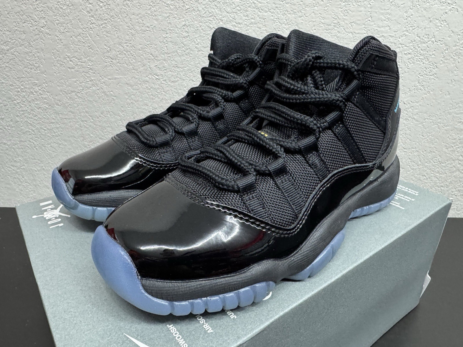 Air Jordan 11 Retro GS ‘Gamma Blue’ 2025 378038-047 Youth 4.5Y No-Lid B-Grade