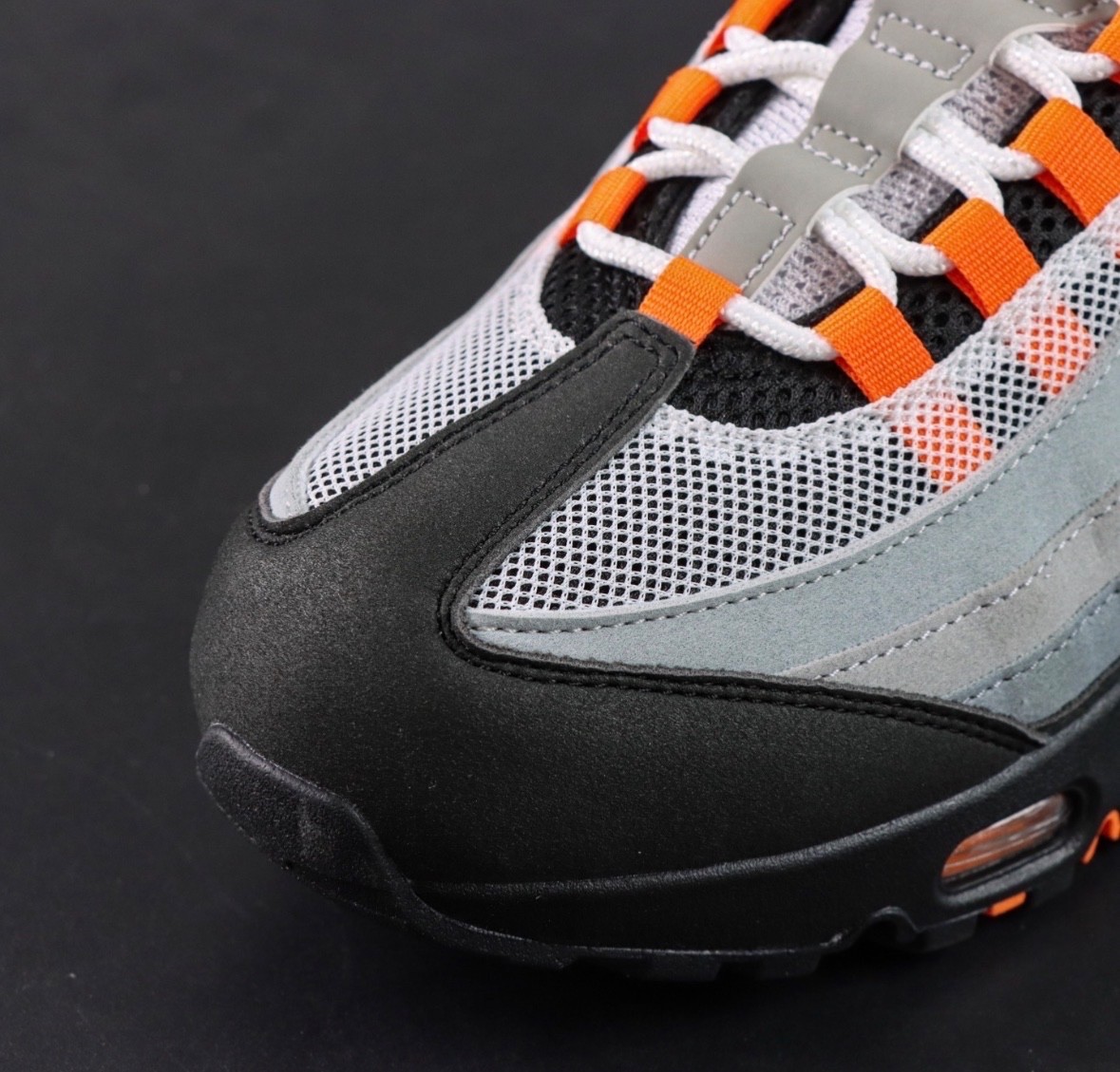 Nike Air Max 95 OG Big Bubble Bright Mandarin HM4740-005 White Orange Men size 9
