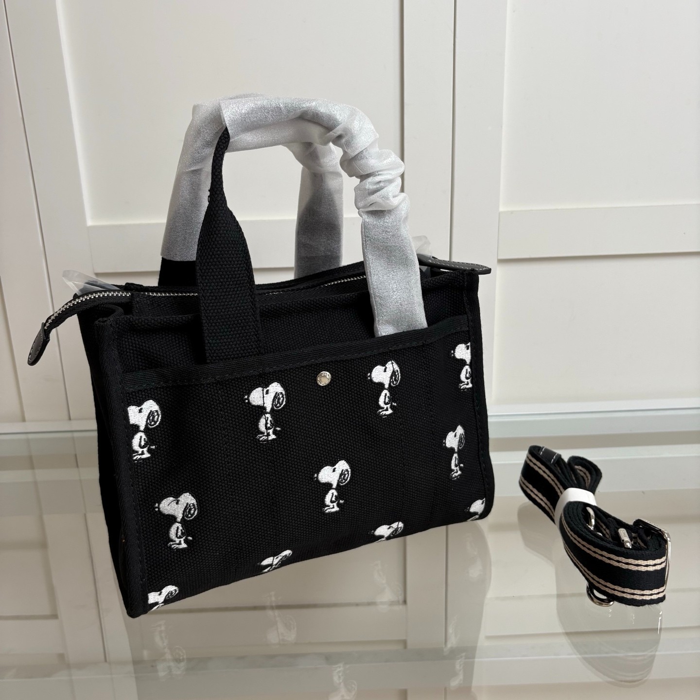 Coach CBF70 Peanuts Collaboration Cargo Tote Bag 26 Snoopy Canvas/Grosgrain
