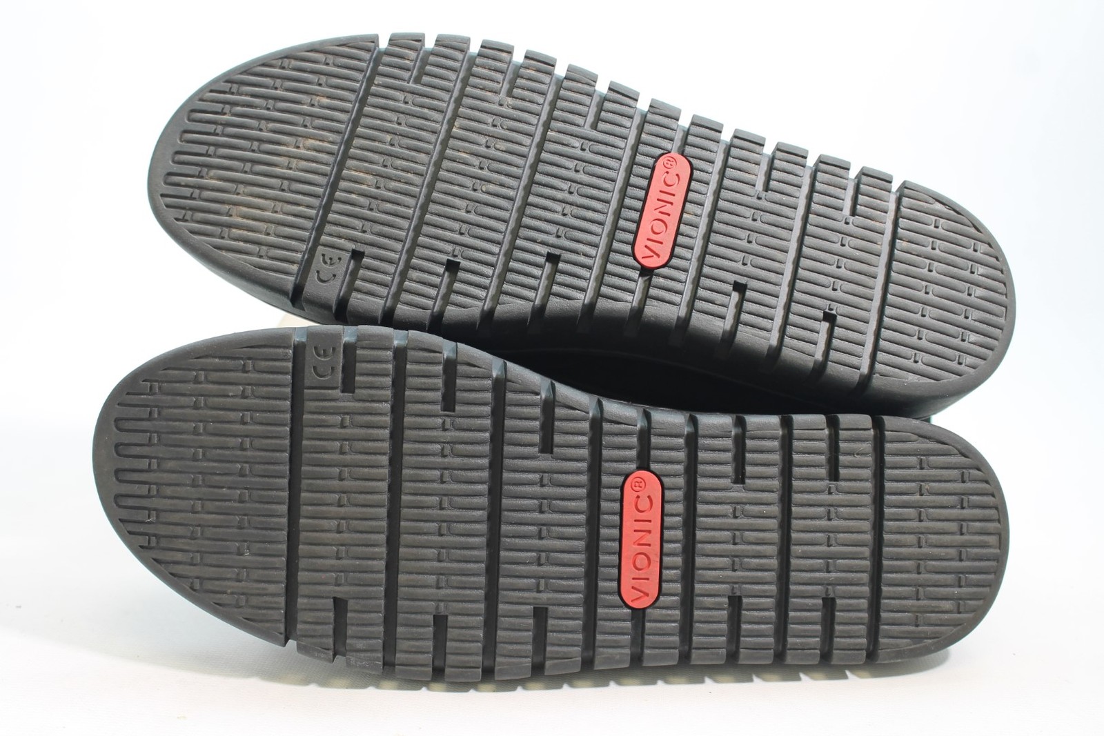 Vionic Uptown Women’s Loafers Floor Sample