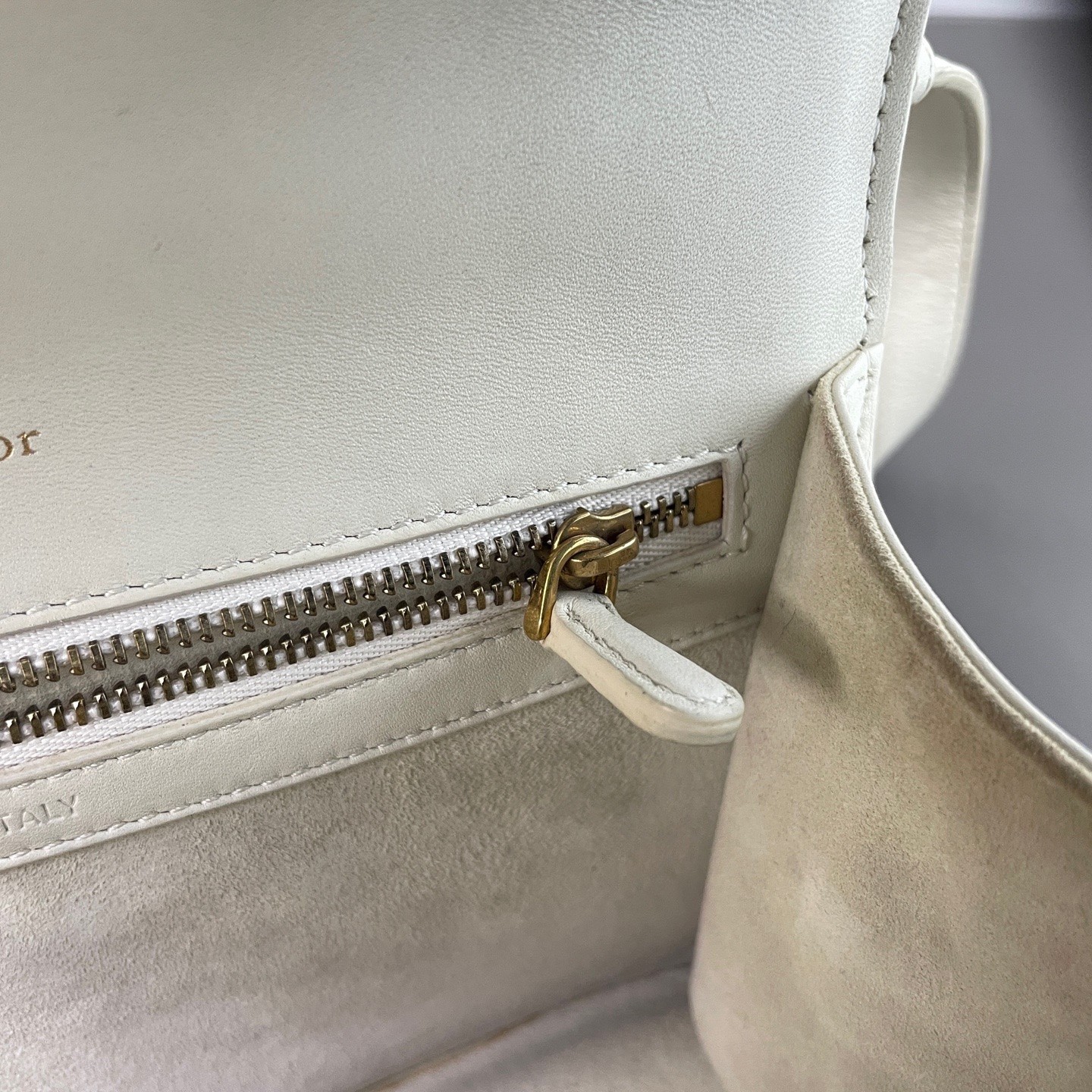 Dior Pre-Owned Authentic Chain Bag White 21.5*12.5*7 Free Tracked Shipping