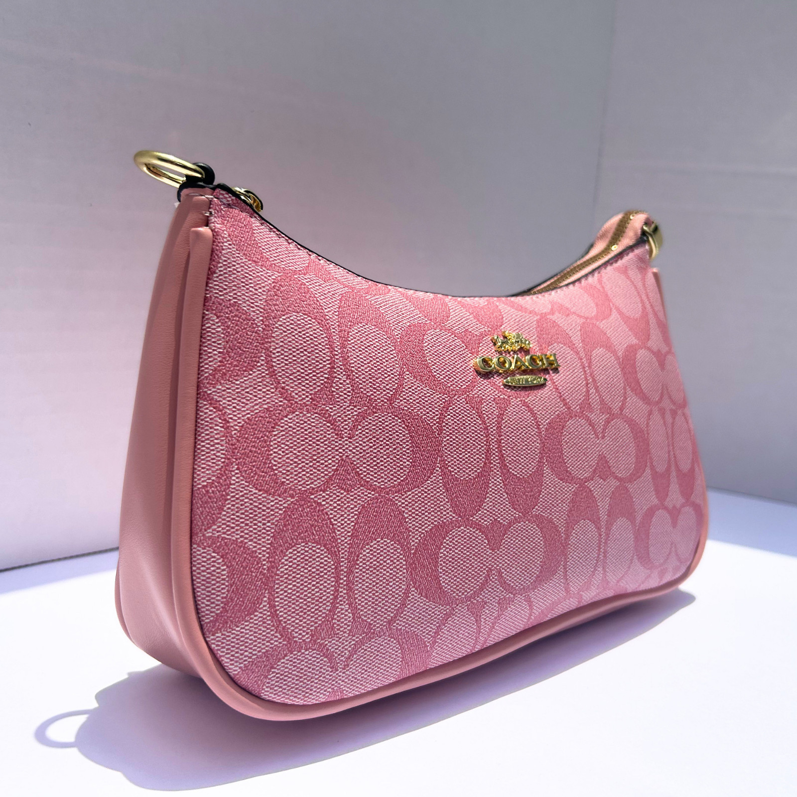 NEW COACH Teri Shoulder Bag In signature canvas/Gold/Powder Pink CAL51