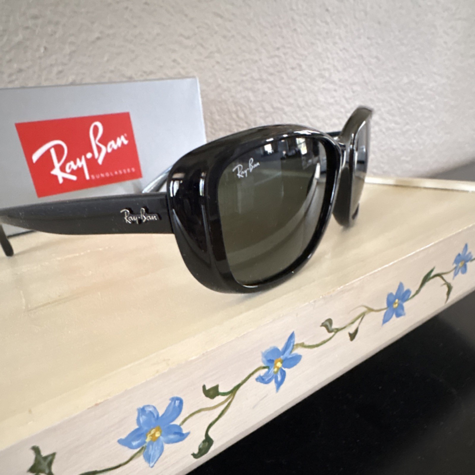 Ray-Ban Jackie Ohh RB4101 Oversized Oval Black/Green Sunglasses 135mm