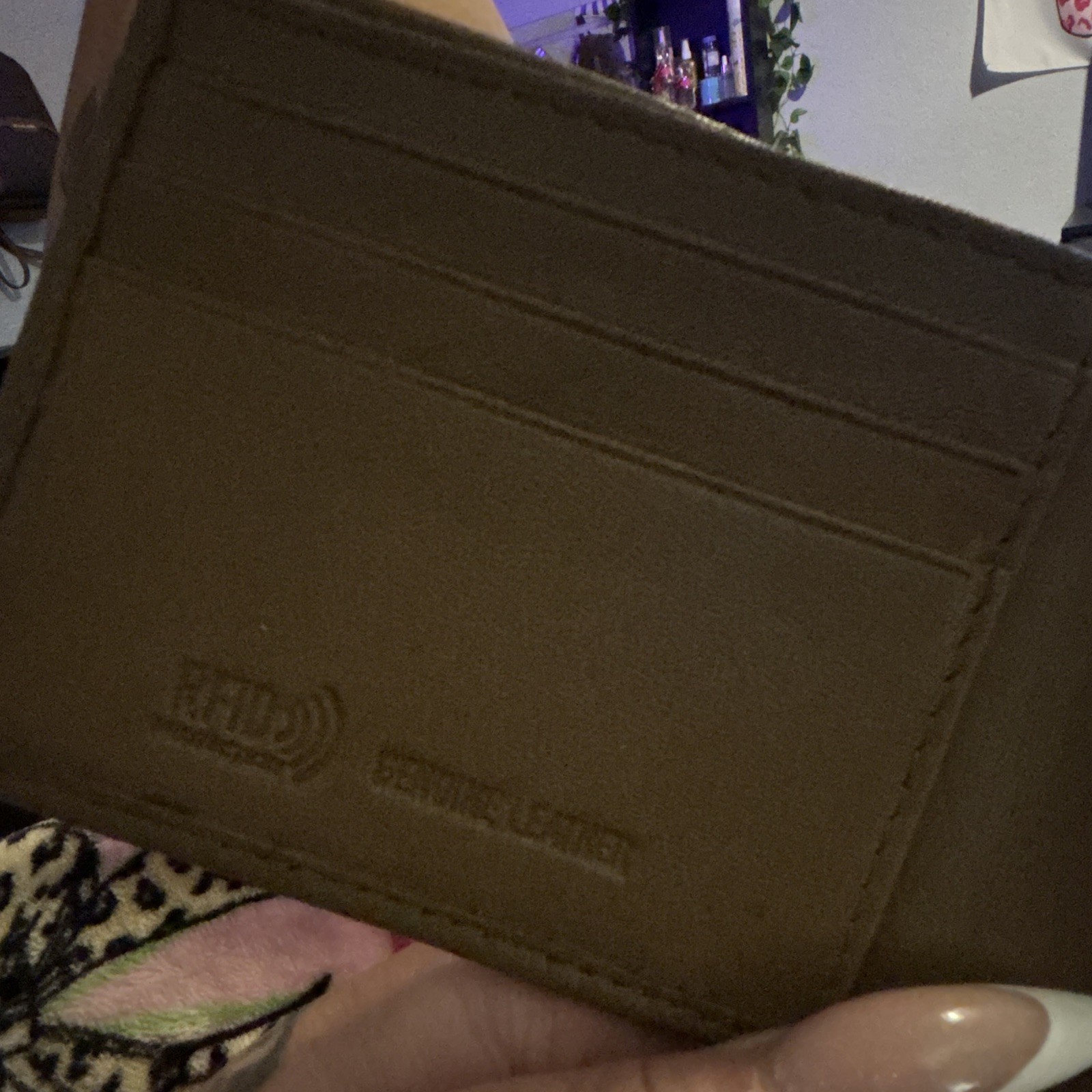True Religion Men’s Solid Brown Leather Card Holder Wallet Credit Card Holder