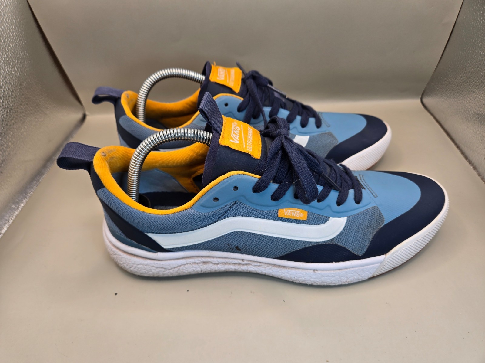 Vans Ultrarange Shoes Men’s 9.5 Blue Canvas Lifestyle Casual Athletic Sneakers