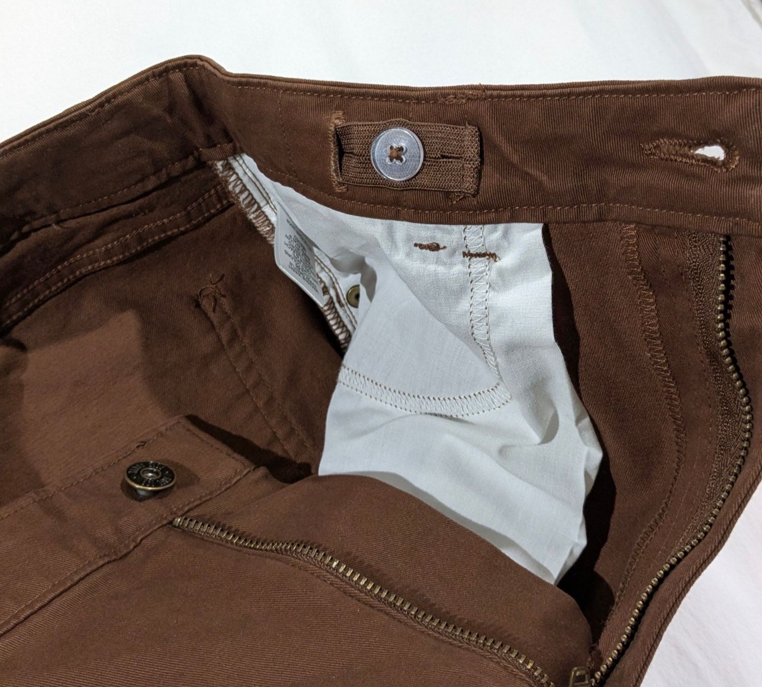 Class/Club Dark Brown Modern Fit Adjustable Waist Stretch Pants Size 18 NWT