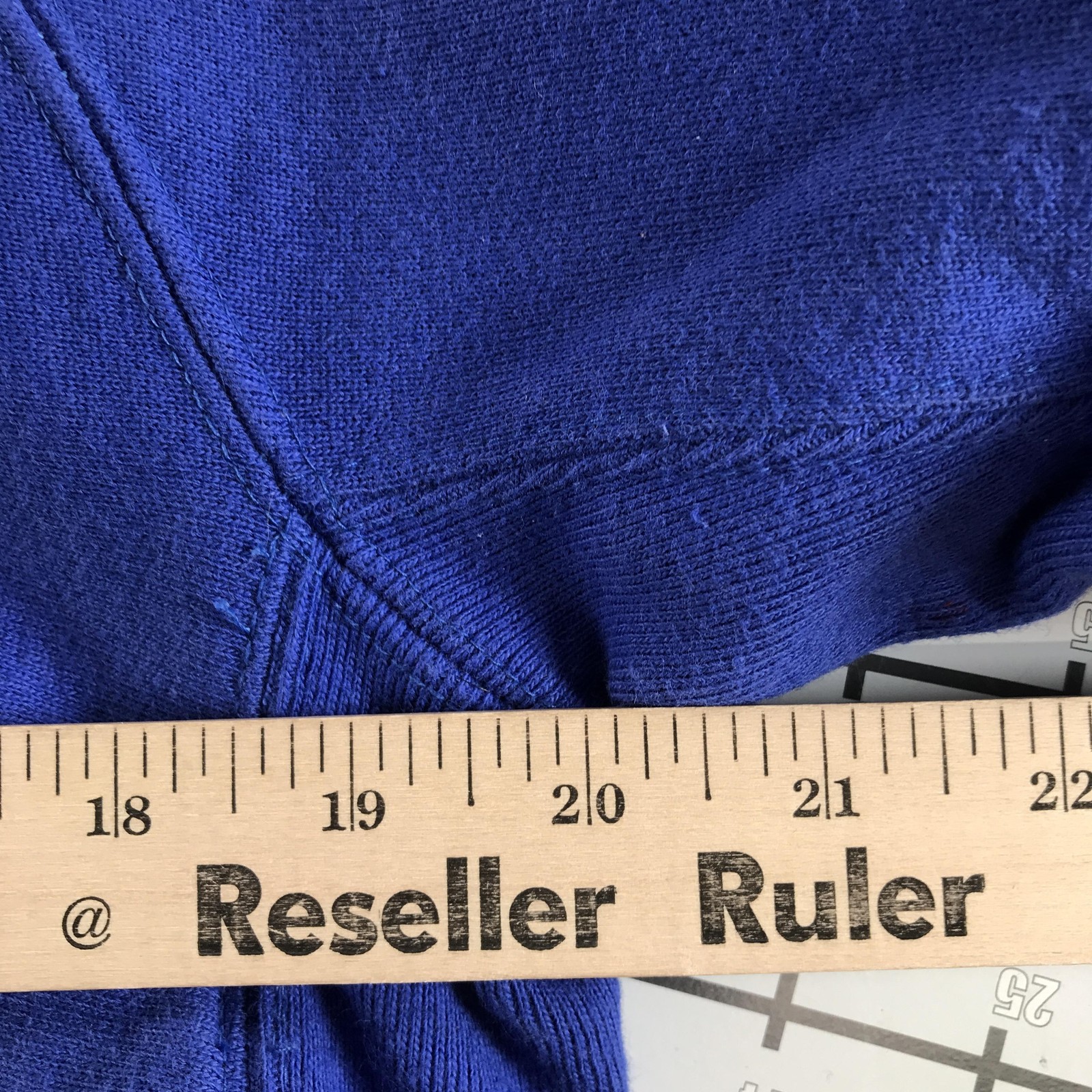Vintage Champion Sweatshirt Mens Medium Blue Reverse Weave Made USA Crew Neck