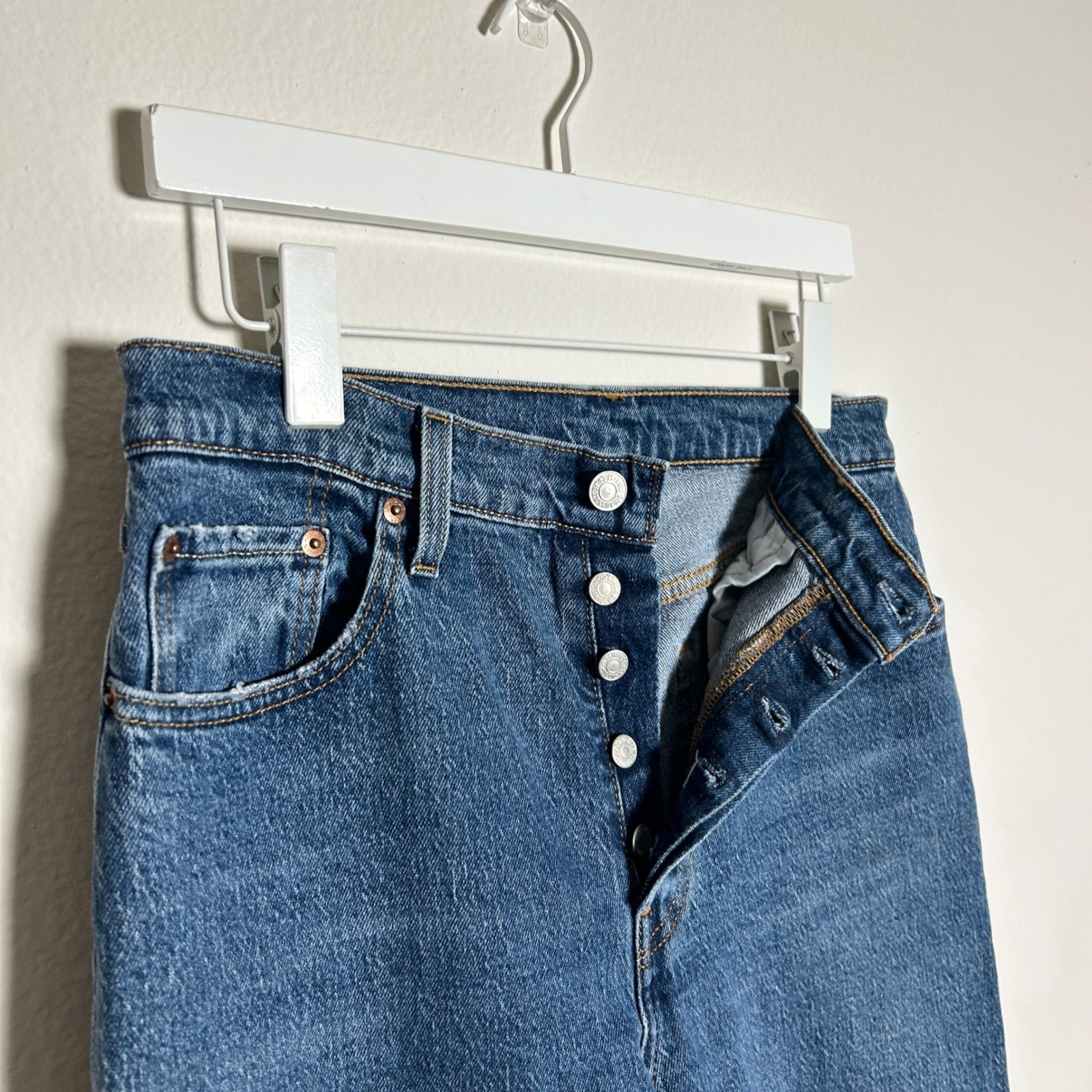 Levis 501 Original High Rise Straight Leg Blue Jeans Womens 29×30 12501-0366