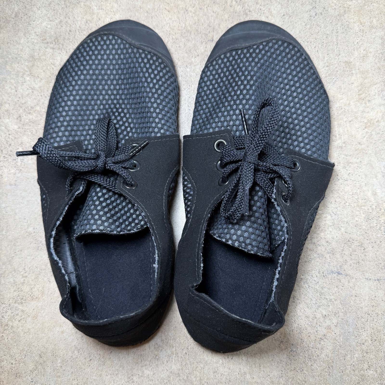 Softstar Dash RunAmoc Zero Drop Vegan Barefoot Shoes Black Vibram Size 8 Wide