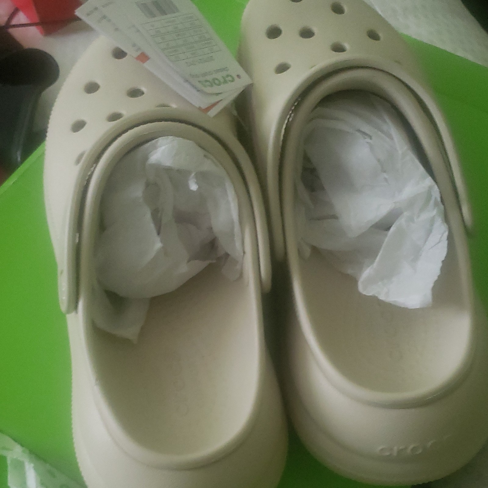 Crocs Classic Crush Clog Bone Slip-On Clogs M8/W10 Round Toe Logo