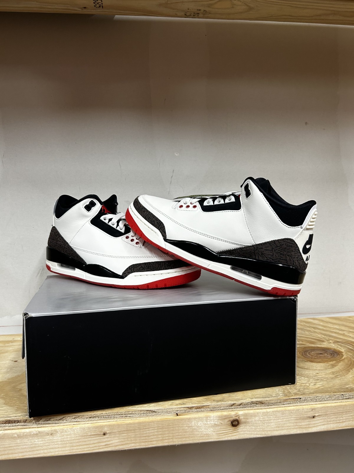 AIR JORDAN 3 RETRO (WORLD,S BEST DAD) 2026