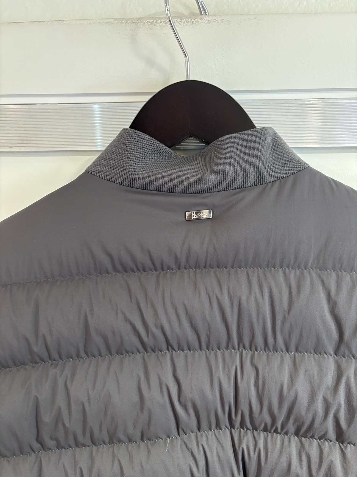 Herno Anthracite Down Injected Lightweight Quilted Jacket US 42