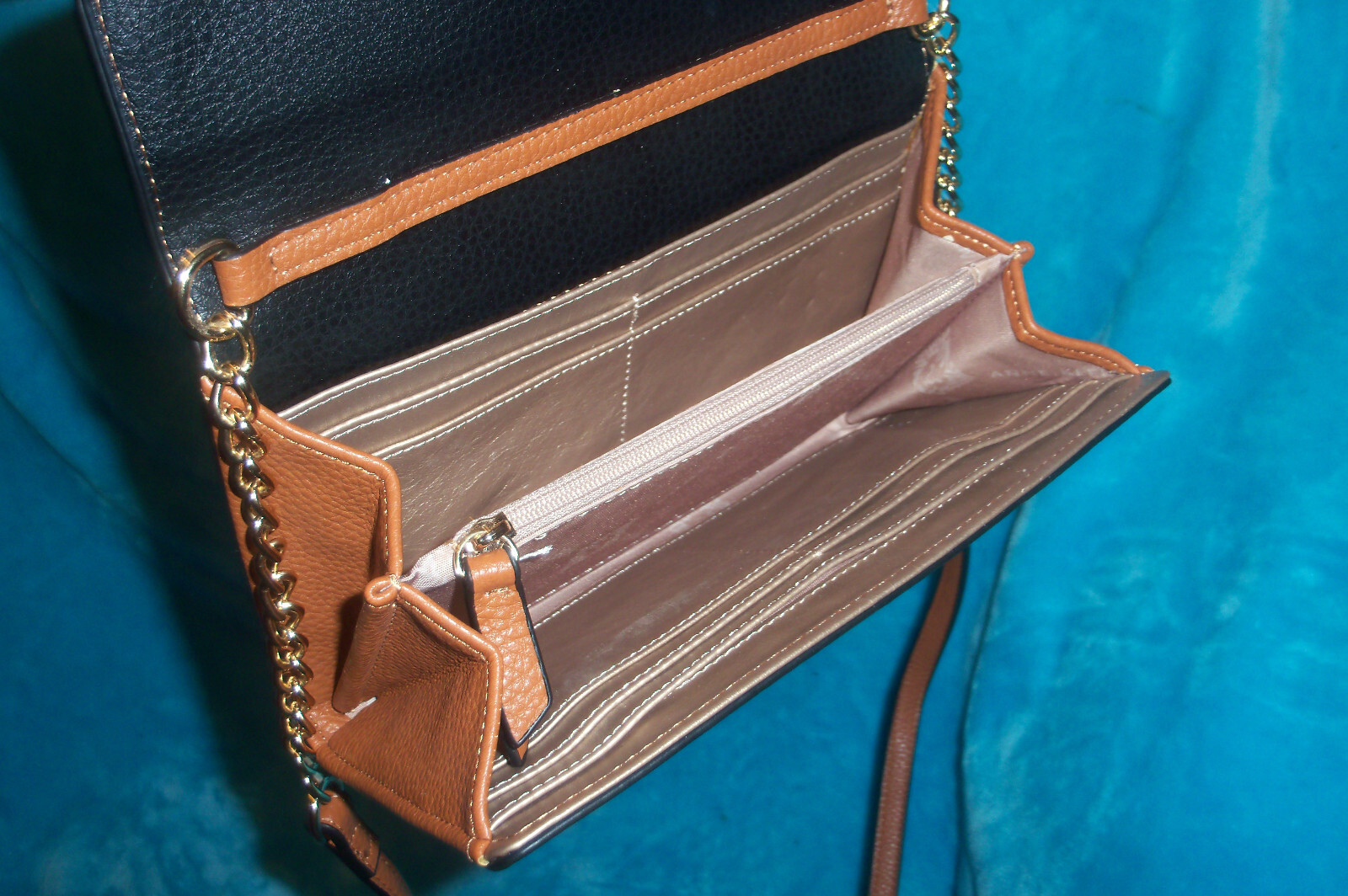 New ANNE KLIEN Black & Saddle Brown Wallet Crossbody Bag – CHAIN STRAP – PEBBLED