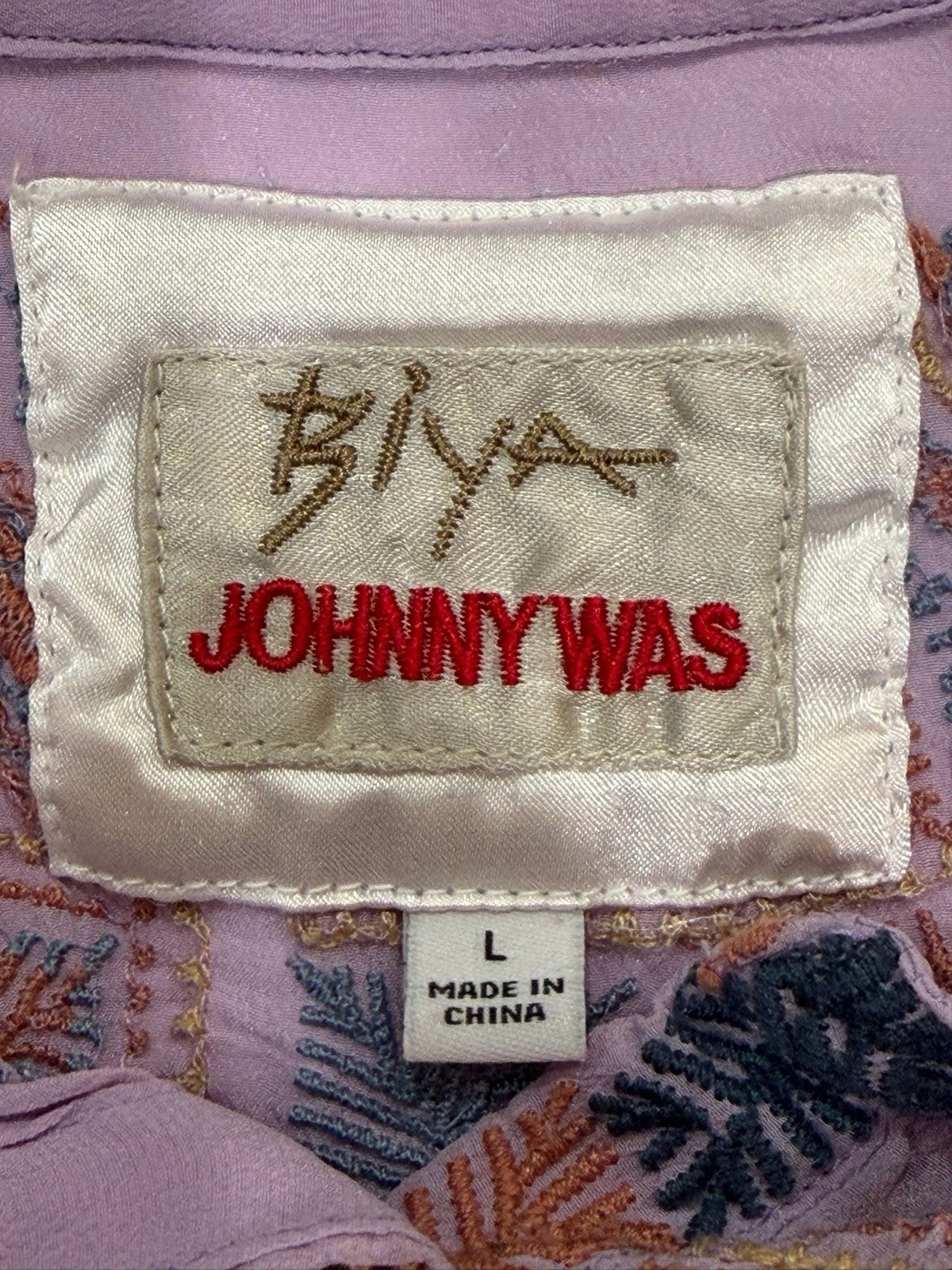 Johnny Was Biya Silk Embroidered Boho Blouse Lavender Purple Floral Henley L