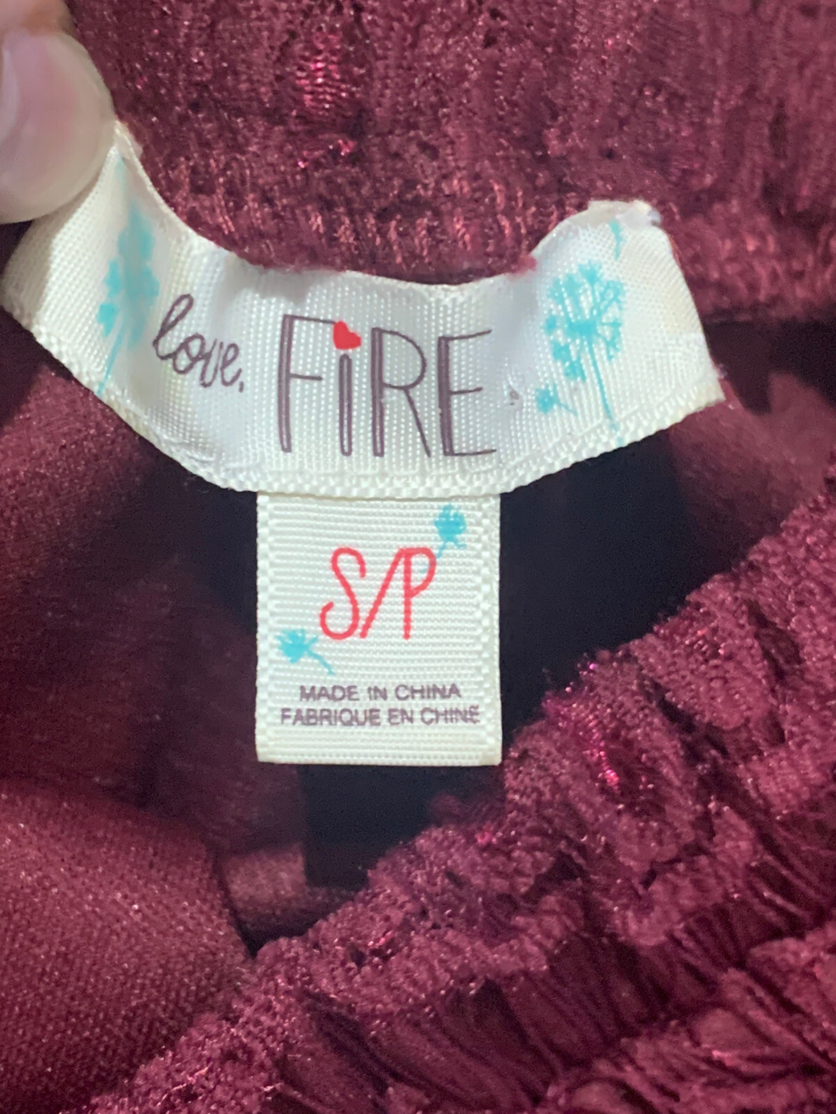 Love Fire Womens Shirt Size S/P Wine colored Lace Off the Shoulder Long Sleeve