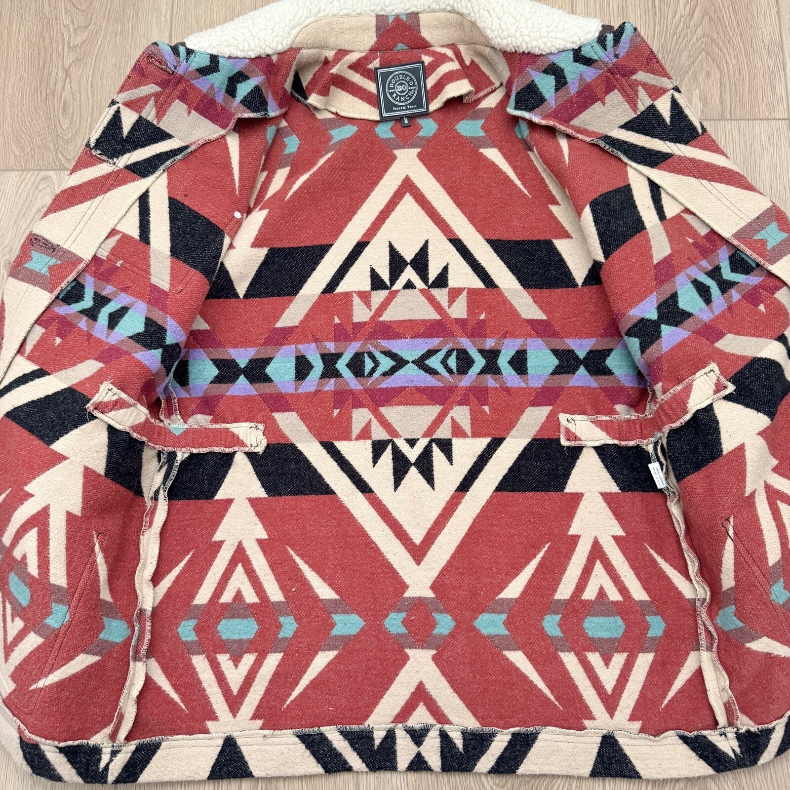 Double D Ranch Sz Large Good Robe Jacket Julianne Hough Aztec Pattern Shearling