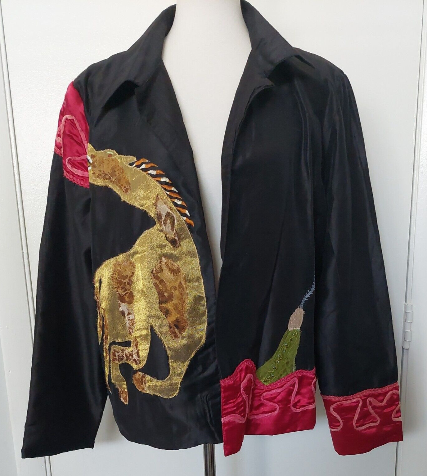 The Travel Collection Silk Jacket XL Art To Wear Animals Open No Closures Y2k