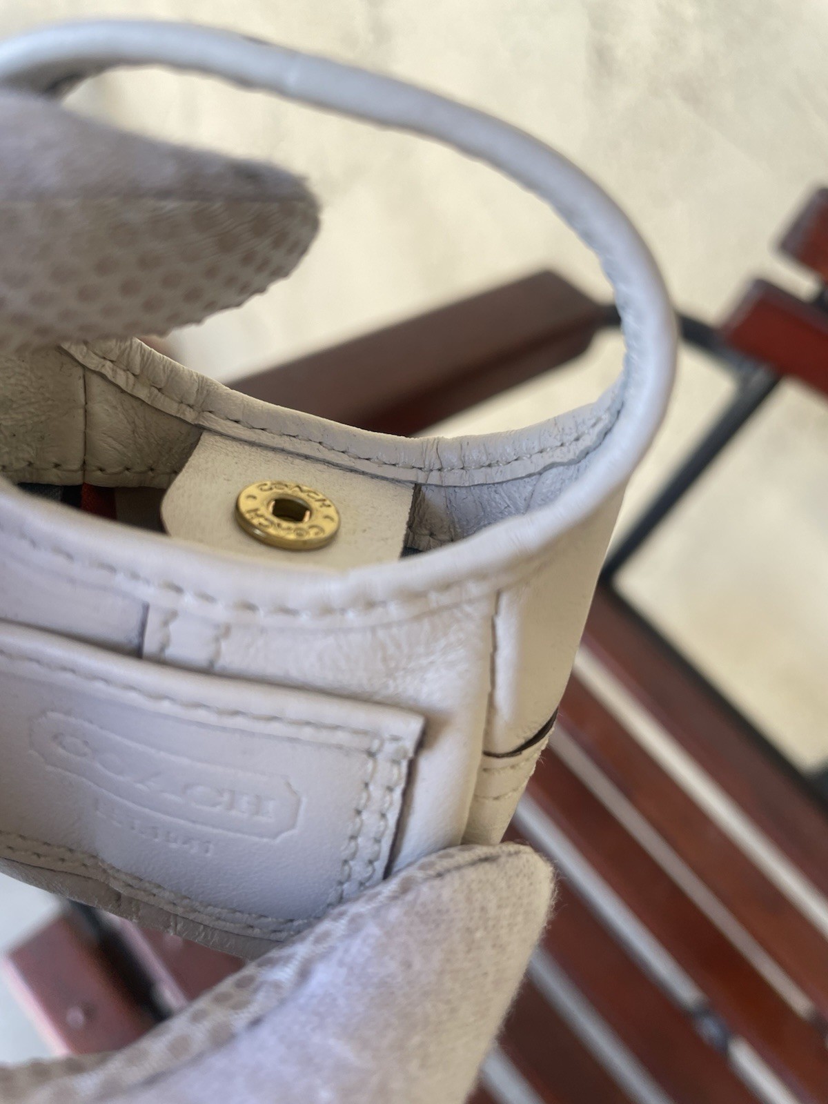COACH, Legacy, Ergo Vintage Keychain- White, Y2K