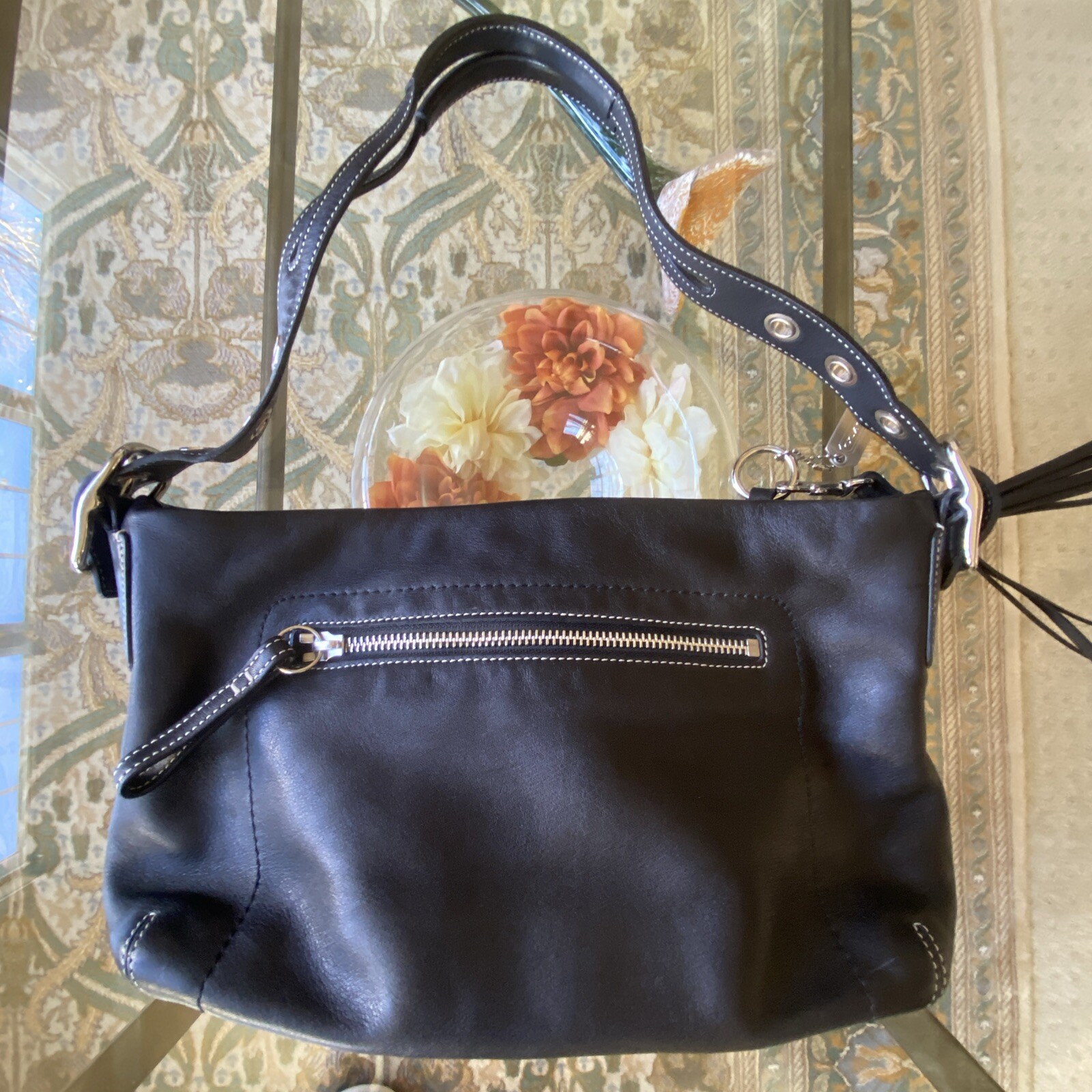Coach Bag Hobo Black Leather Tassel Charm Vintage Pre-Owned Rectangle 10x7x3″