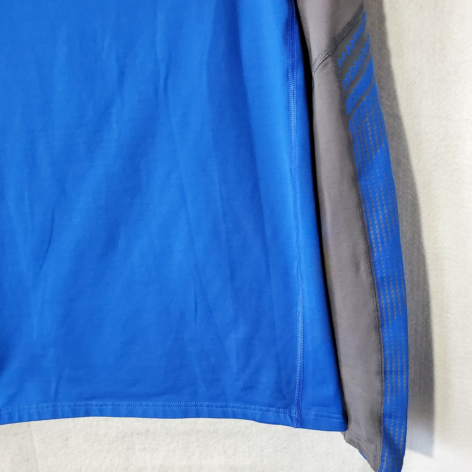 Under Armour Shirt Long Sleeve Fitted Youth’s XL Blue ColdGear YXL