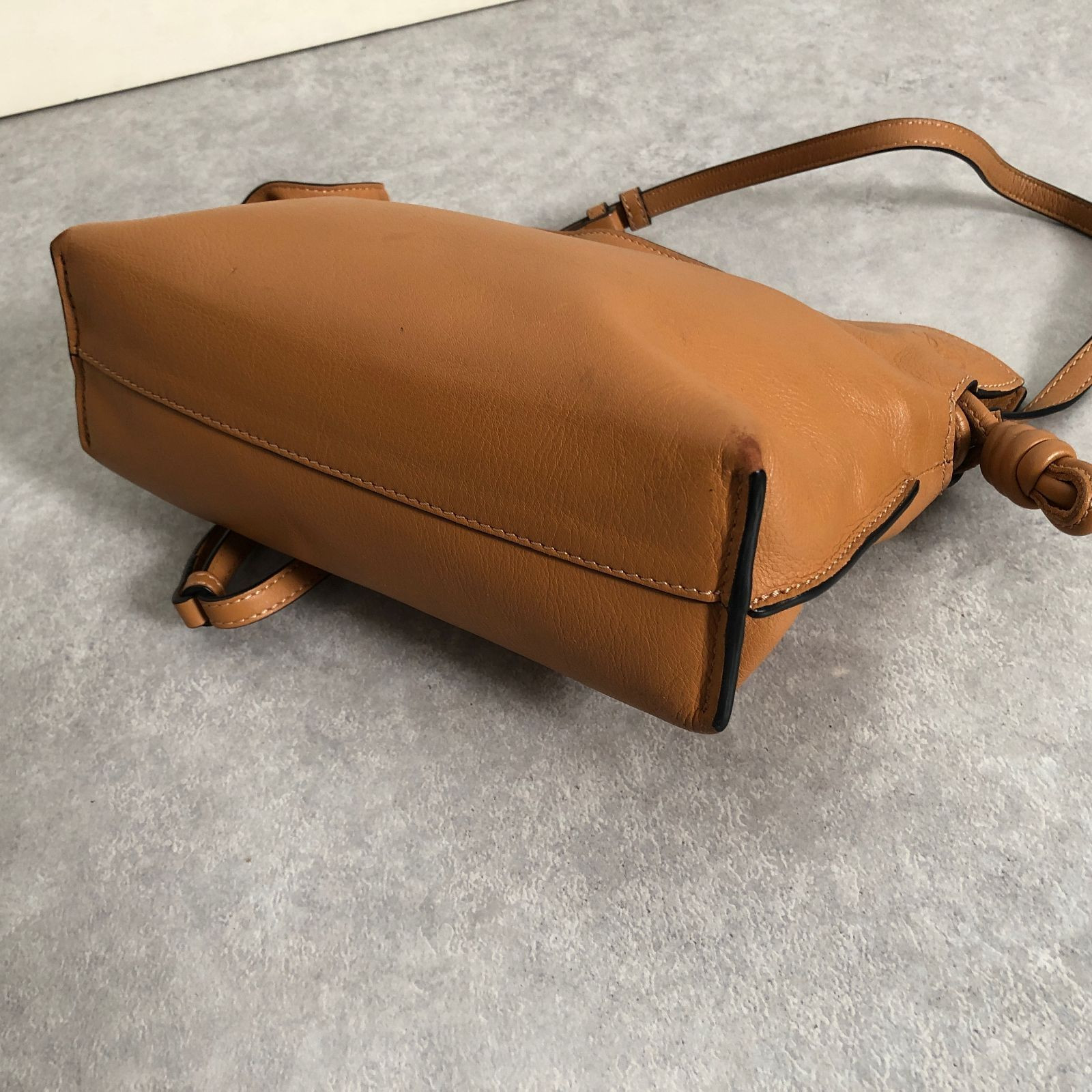 Loewe Flamenco Tan Leather Clutch Shoulder Bag Iconic Luxury Style