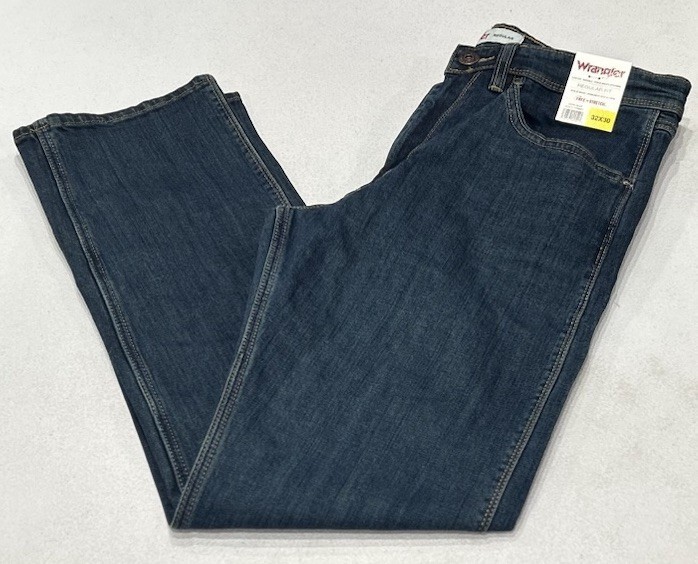 Wrangler Men’s Regular Fit Regular at Seat & Thigh Pants, Dark Blue, Size 34X29