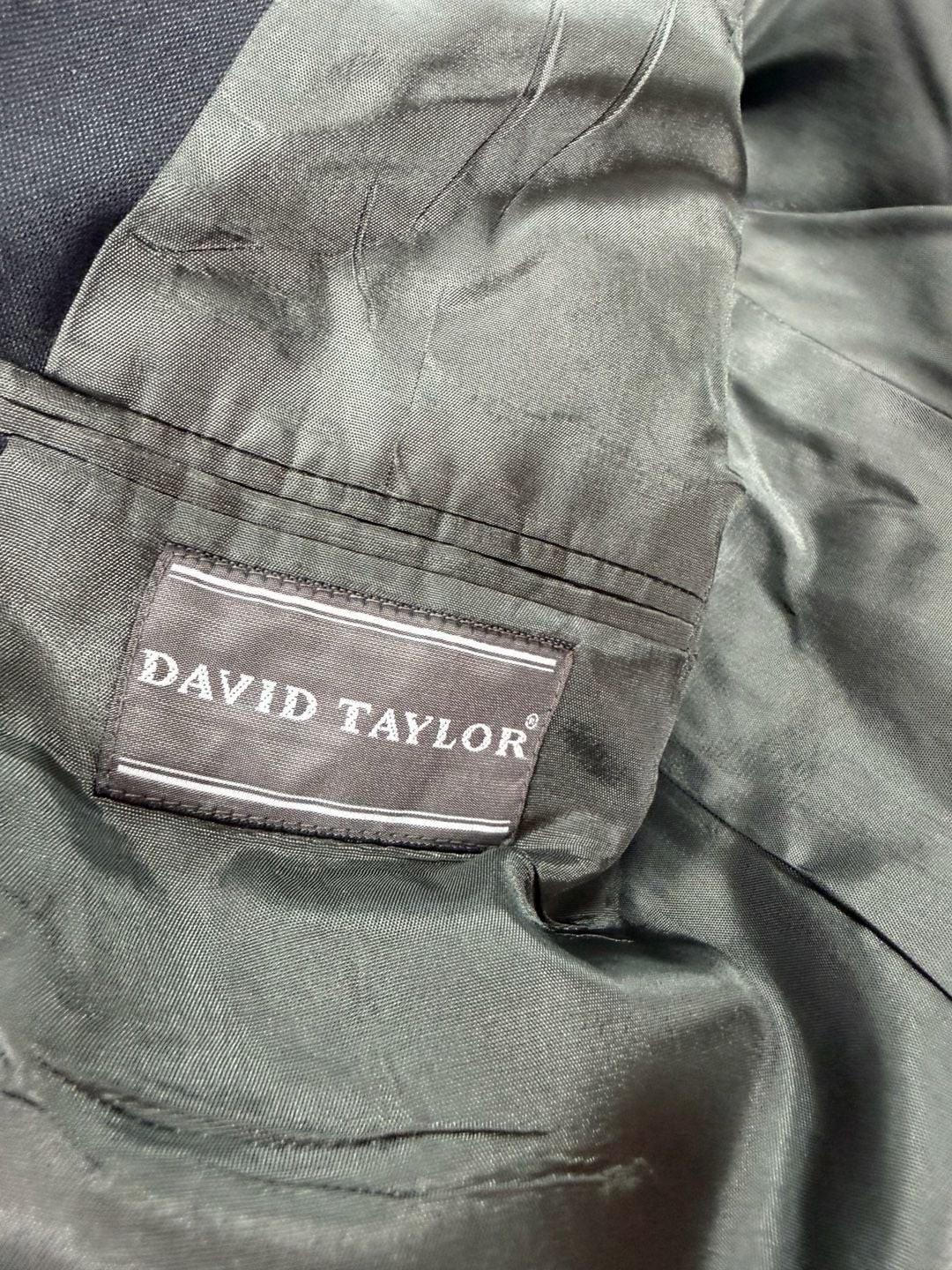 David Taylor Men’s Navy Blue Blazer Gold Button Sport Coat