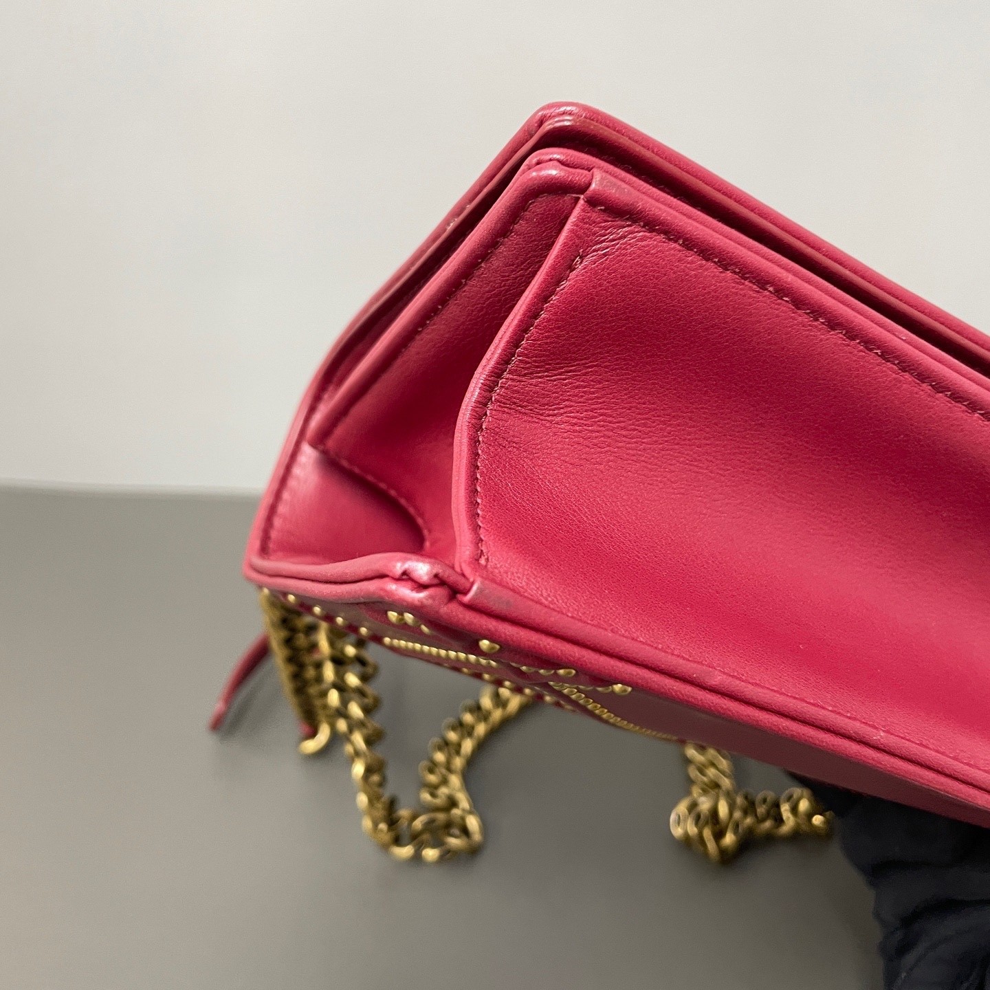 Dior Pre-Owned Authentic Chain Bag Burgundy 22*13*6.5 Free Tracked Shipping