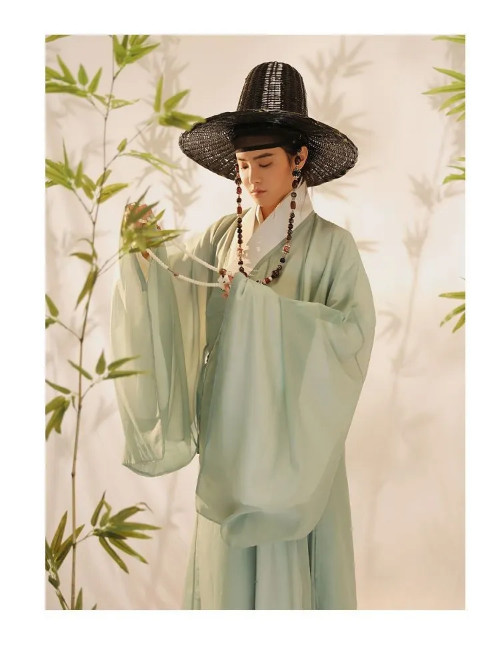 Men’s Ancient Chinese Ming Dynasty Hanfu Traditional Hanbok Cosplay Costume