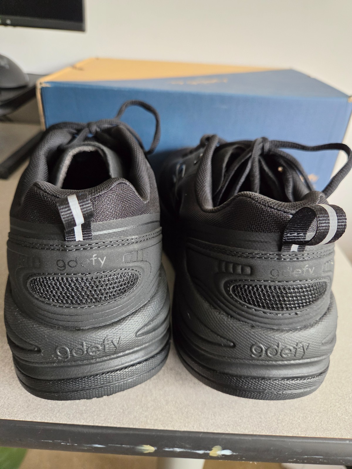 Gdefy Gravity Defyer ION Slip Resistant