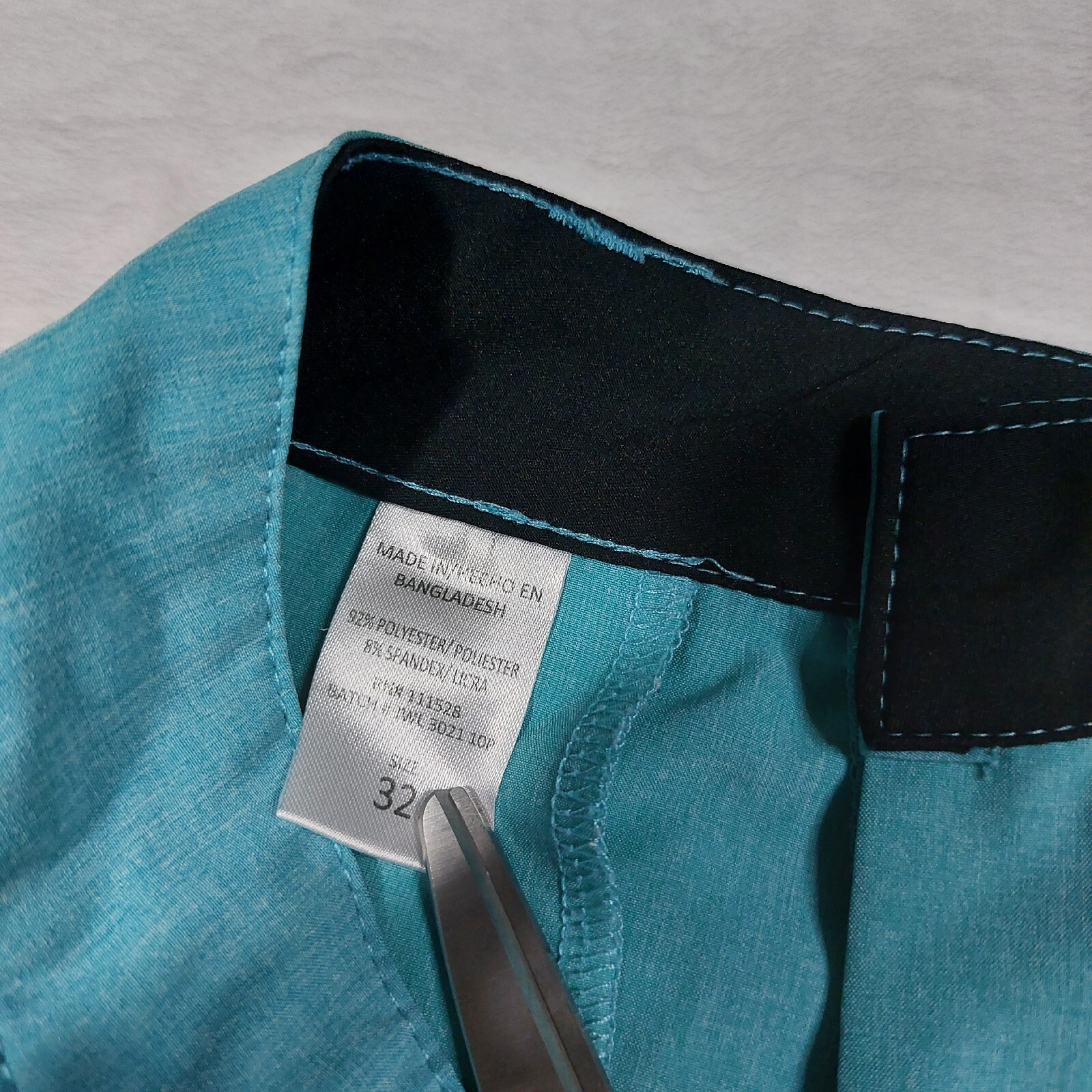 U.S. APPAREL MEN’S BLUE SHORTS SIZE 32