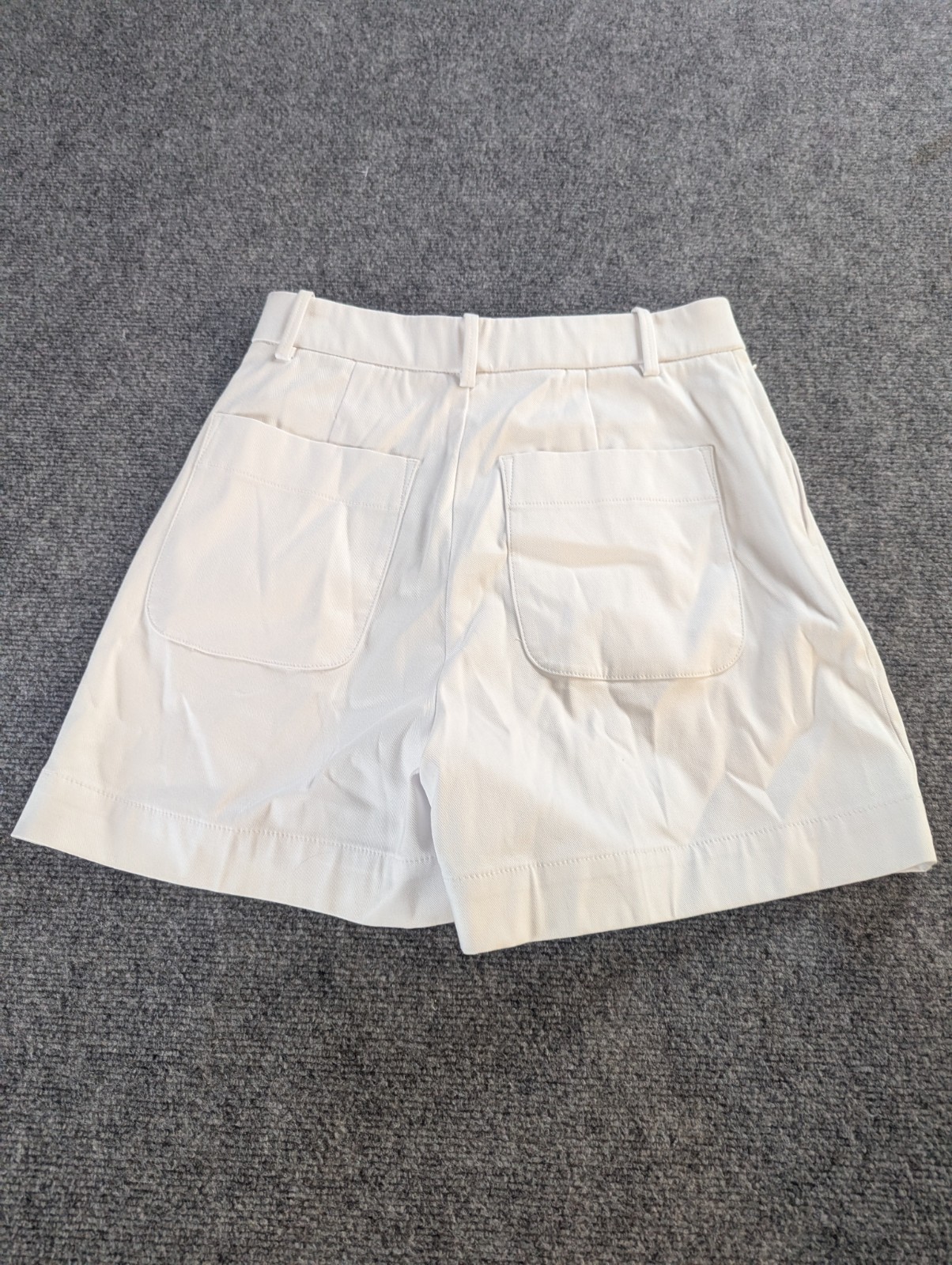 Spanx Shorts Women’s S Stretch Twill White High Rise Shaping Pull On Pocket