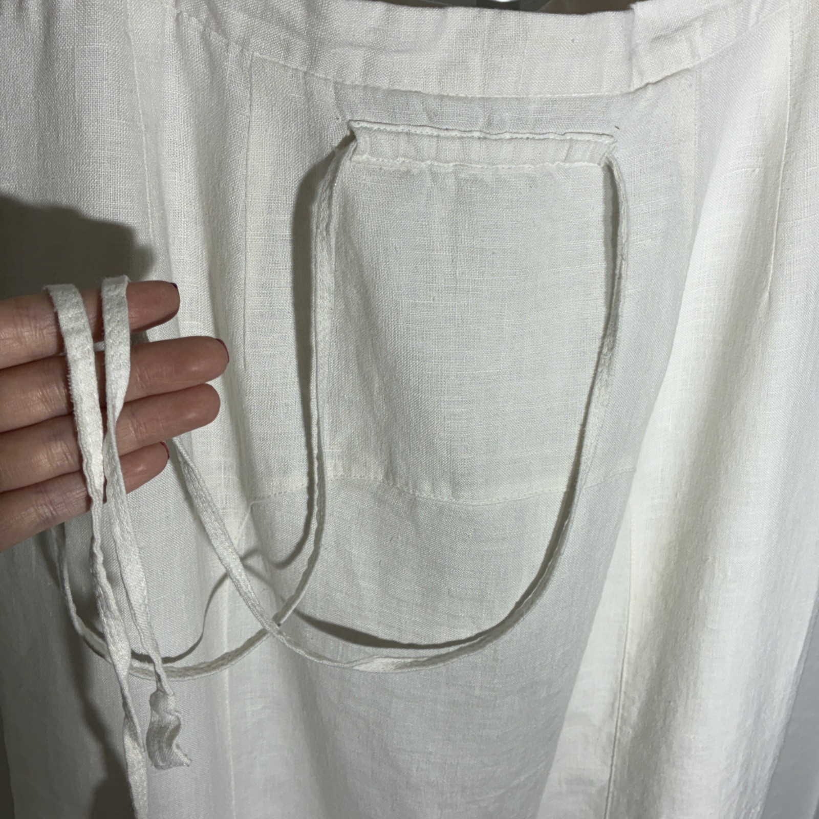 Harvé Benard~ Whimsical Long Embroidered Ukrainian 100% Linen Skirt Size: L