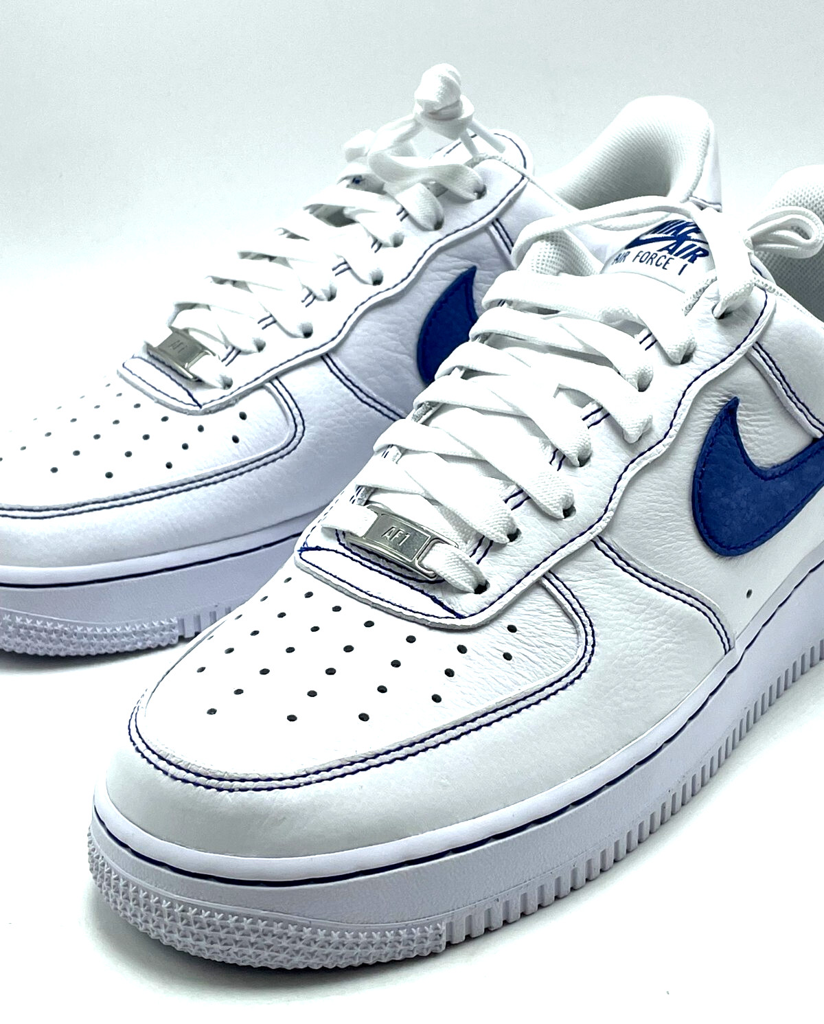 *NEW* MEN Nike Air Force 1 ’07 LV8 White / Deep Royal Blue (HQ2037 100) 👍