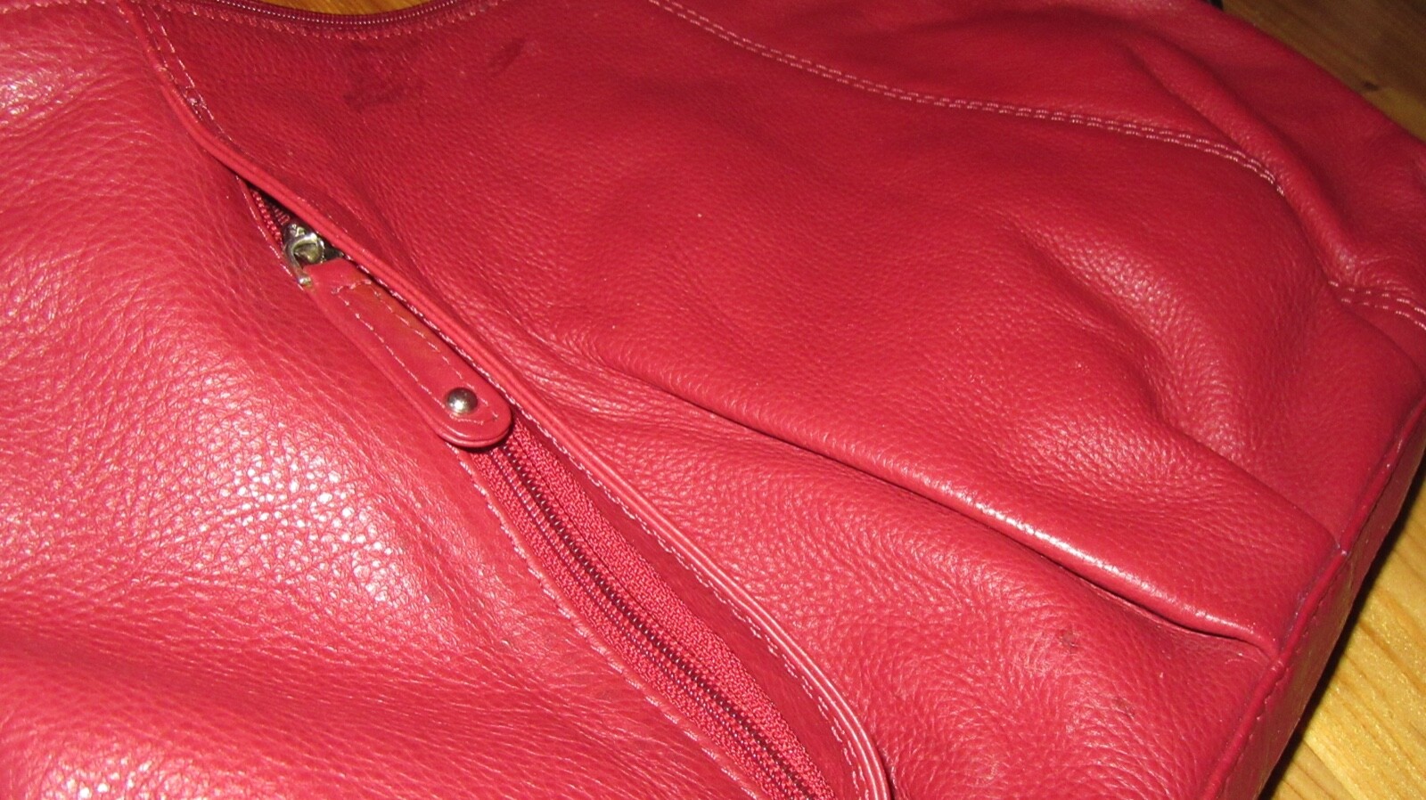 Great American Leather Wine Hand/Shoulder Bag Good Preowned