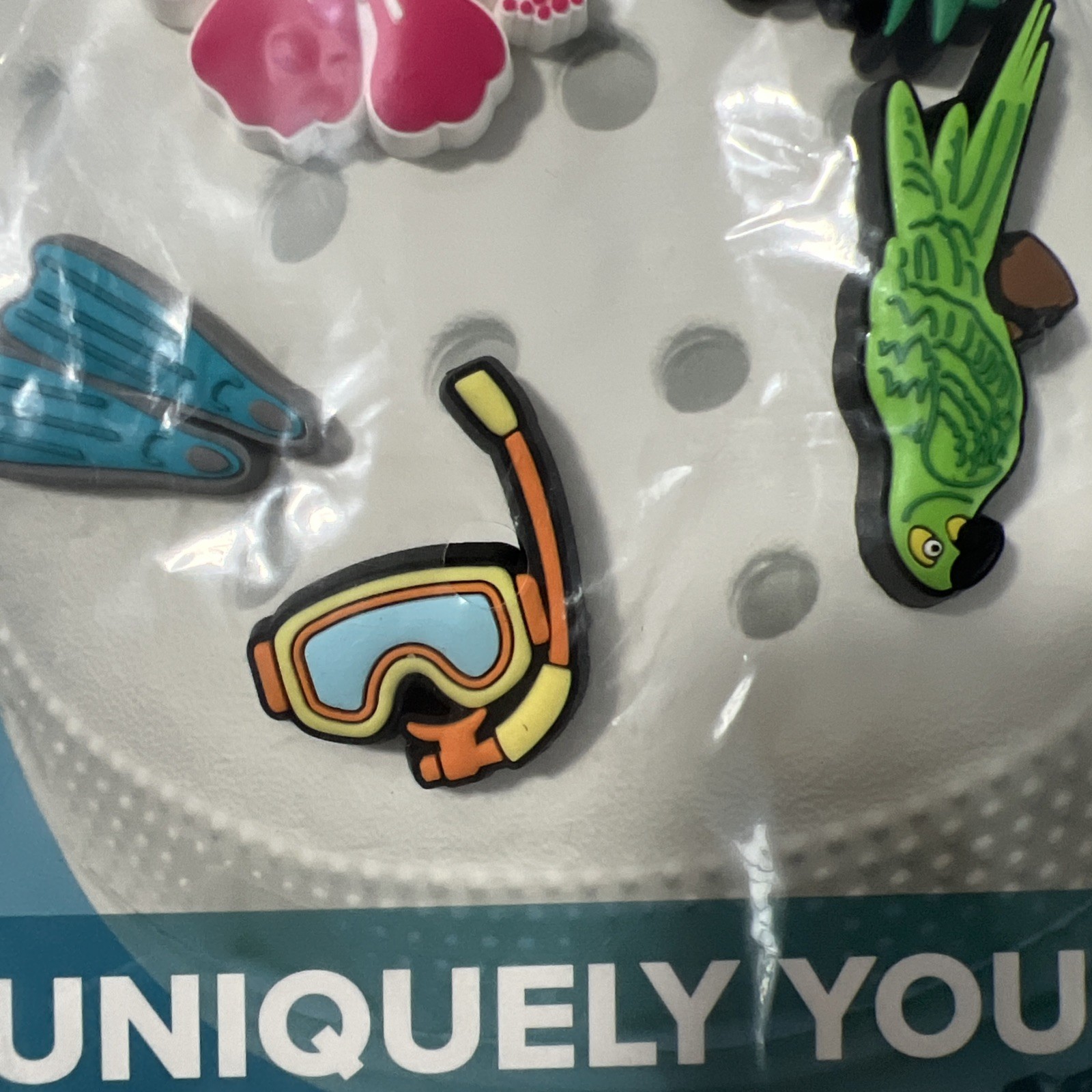 Crocs Jibbitz Charm Tropical Resort NEW – 5 Charms
