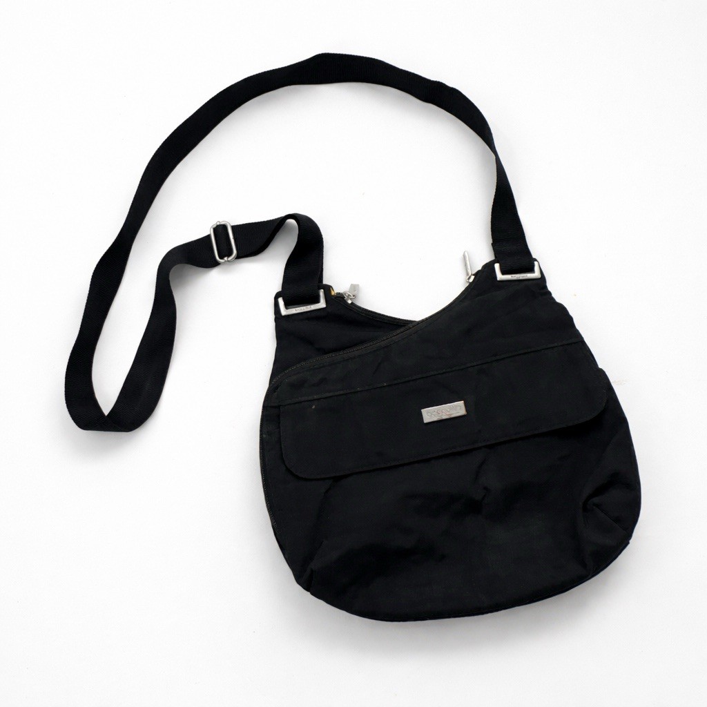 Baggallini Crossover Crossbody Pocket Shoulder Bag Black