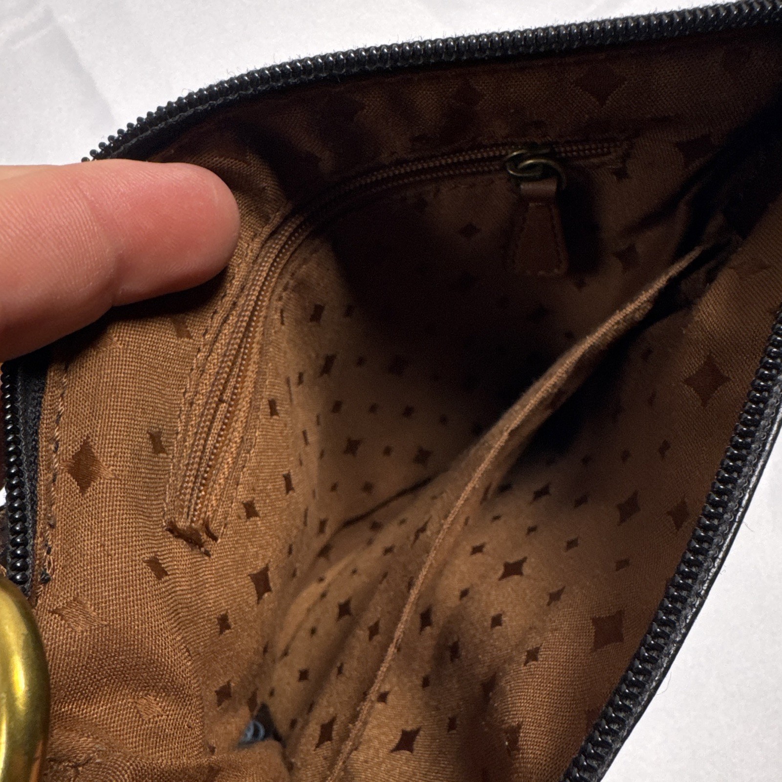 Fossil Brown Pebbled Crossbody Bag Zip Closure Small w/ Pockets Gold Hardware