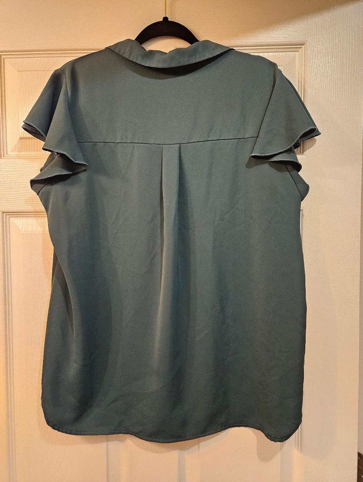 Amazon Essentials Teal Button-Front Ruffle-Sleeve Blouse Size XL