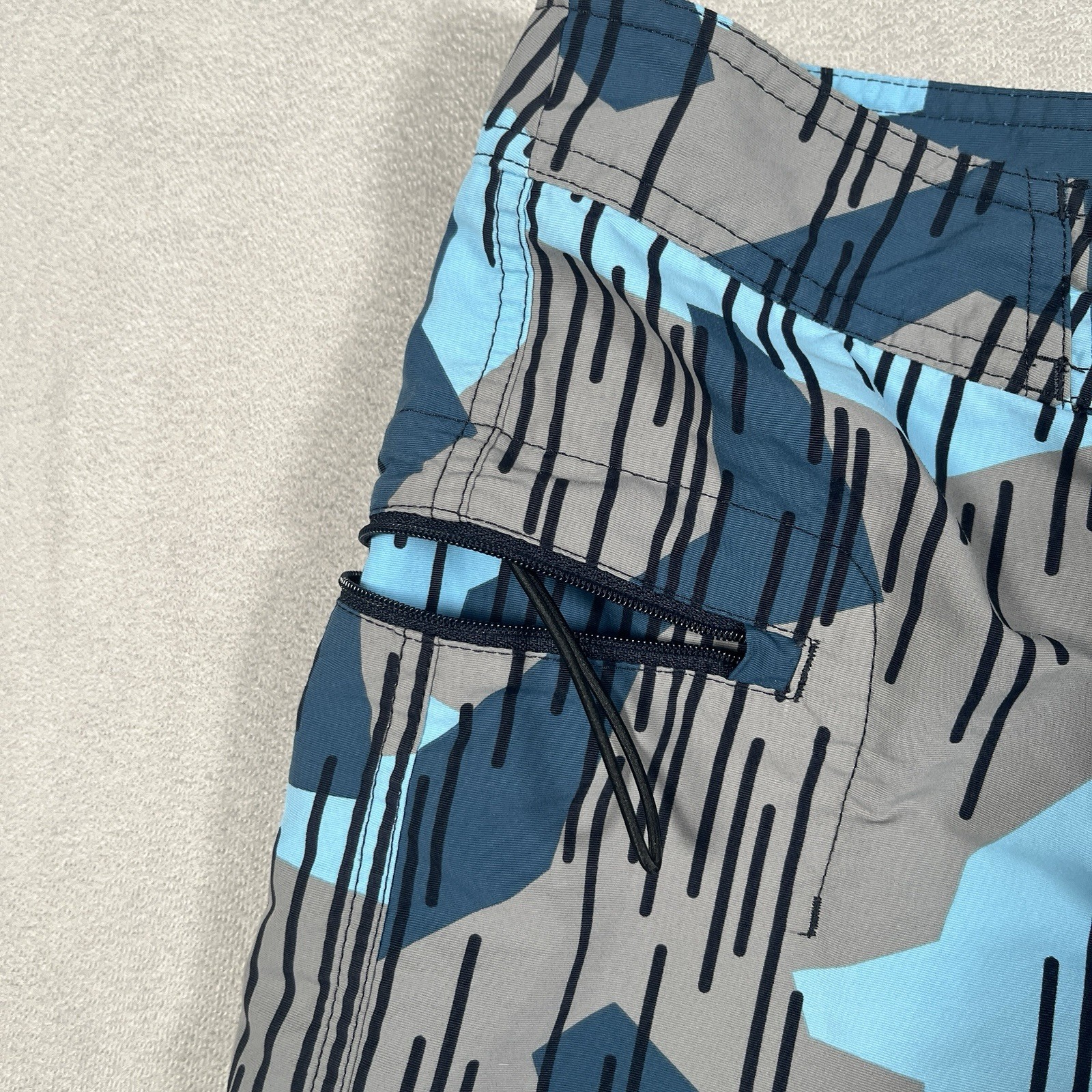 Patagonia Wavefarer Board Shorts Mens 29 Land Quilt:Sky Swimming 11″ Inseam