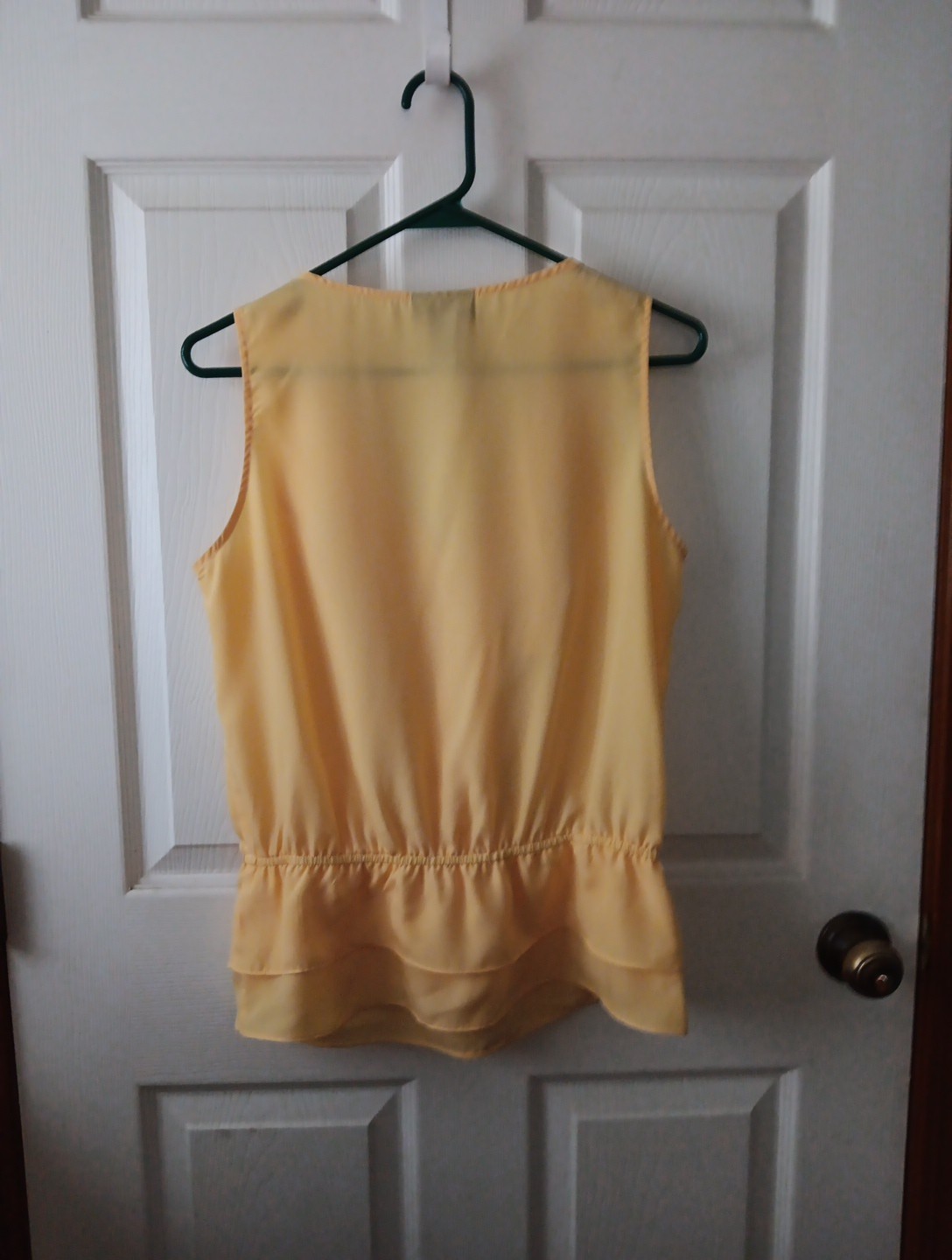 Ruffled Yellow Apostrophe Sleeveless Blouse Small